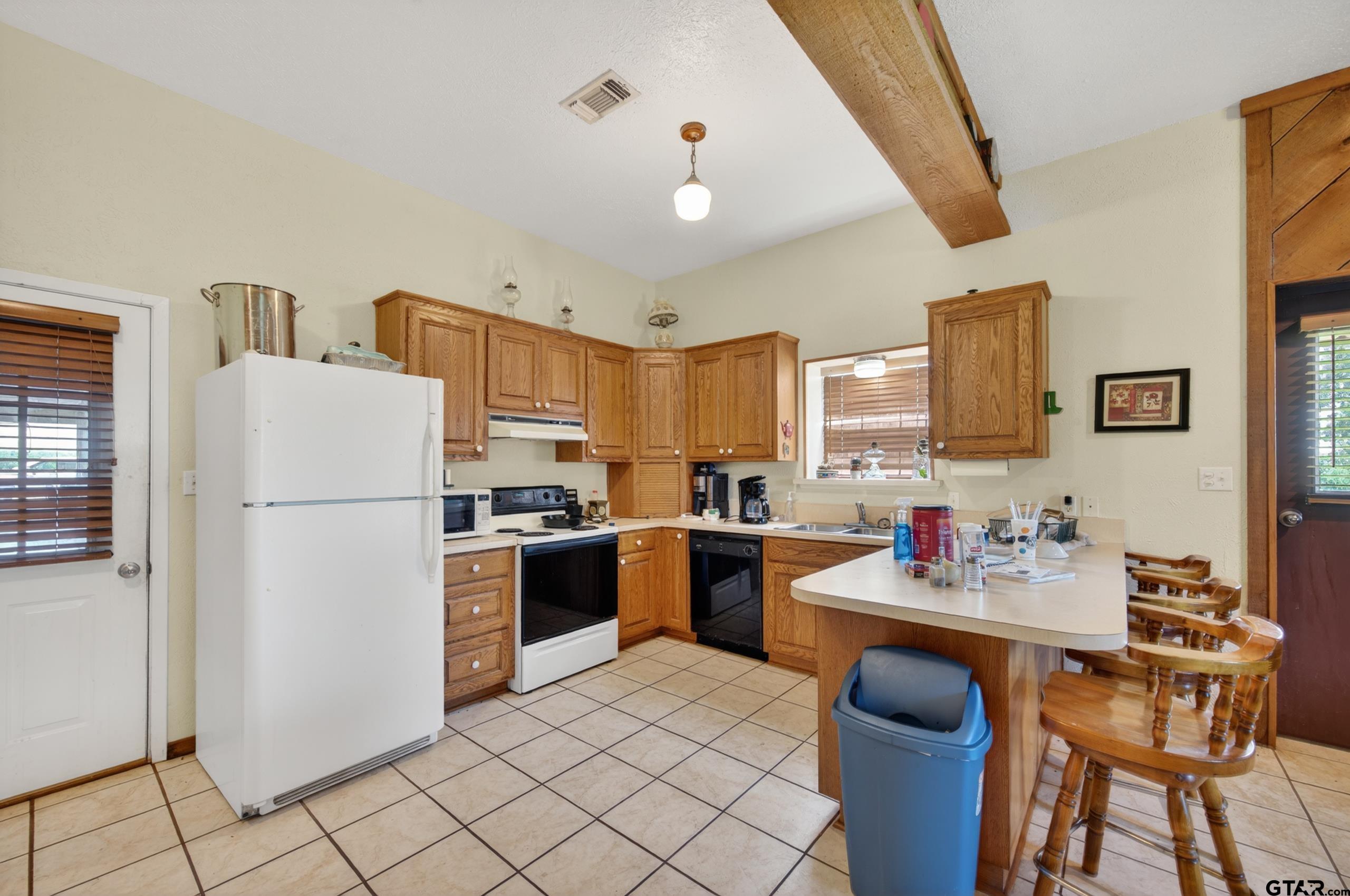 1053 Acr 499 Property Photo 33