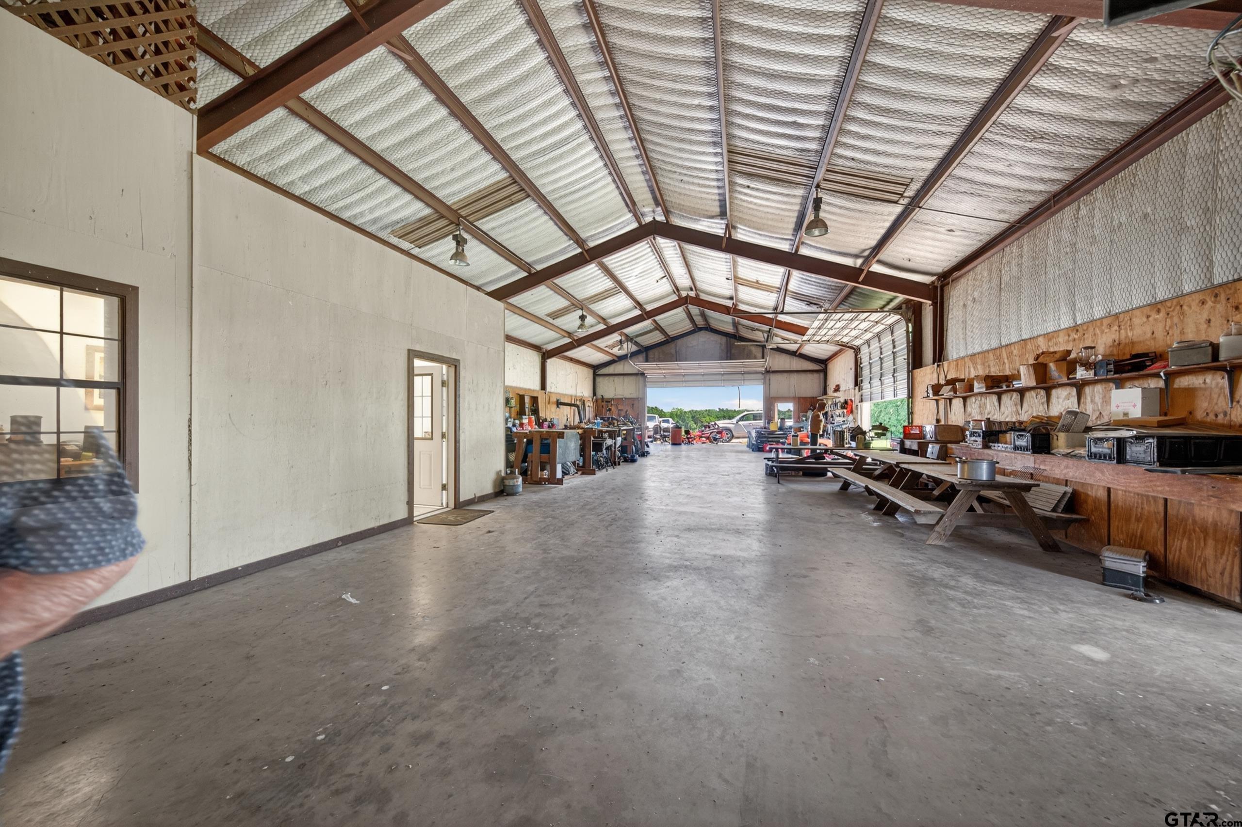 1053 Acr 499 Property Photo 37