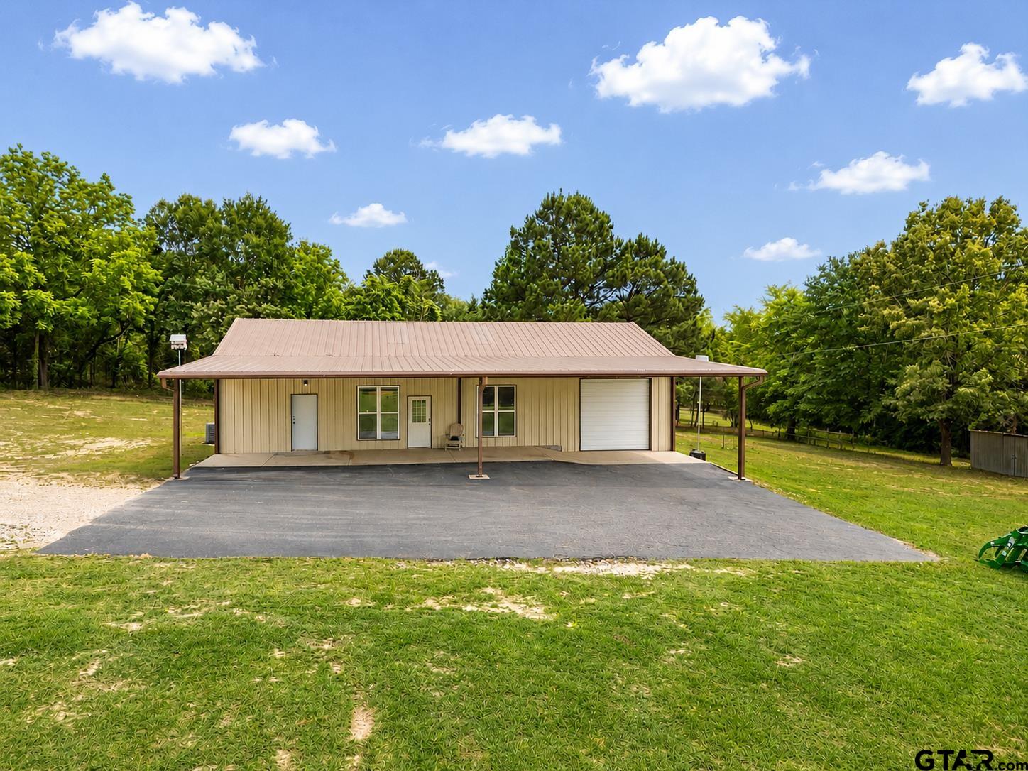 15322 Cr 1113 Property Photo 1