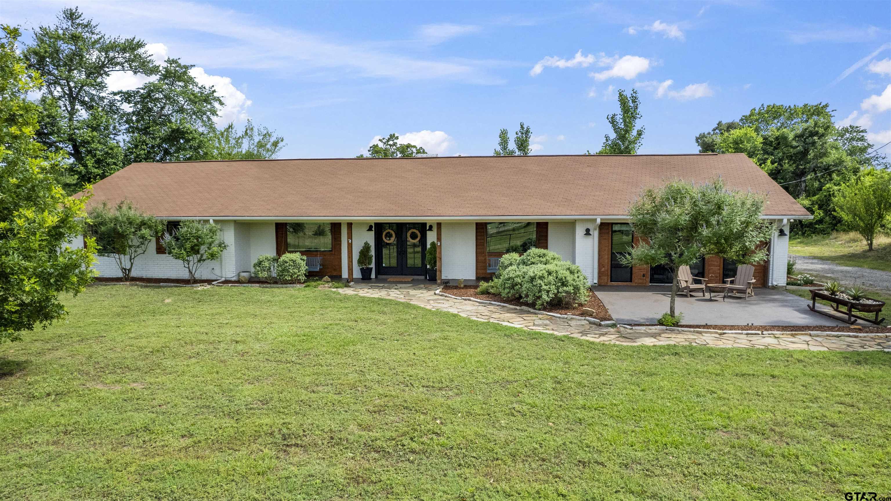 2458 Fm 2752 Property Photo 1