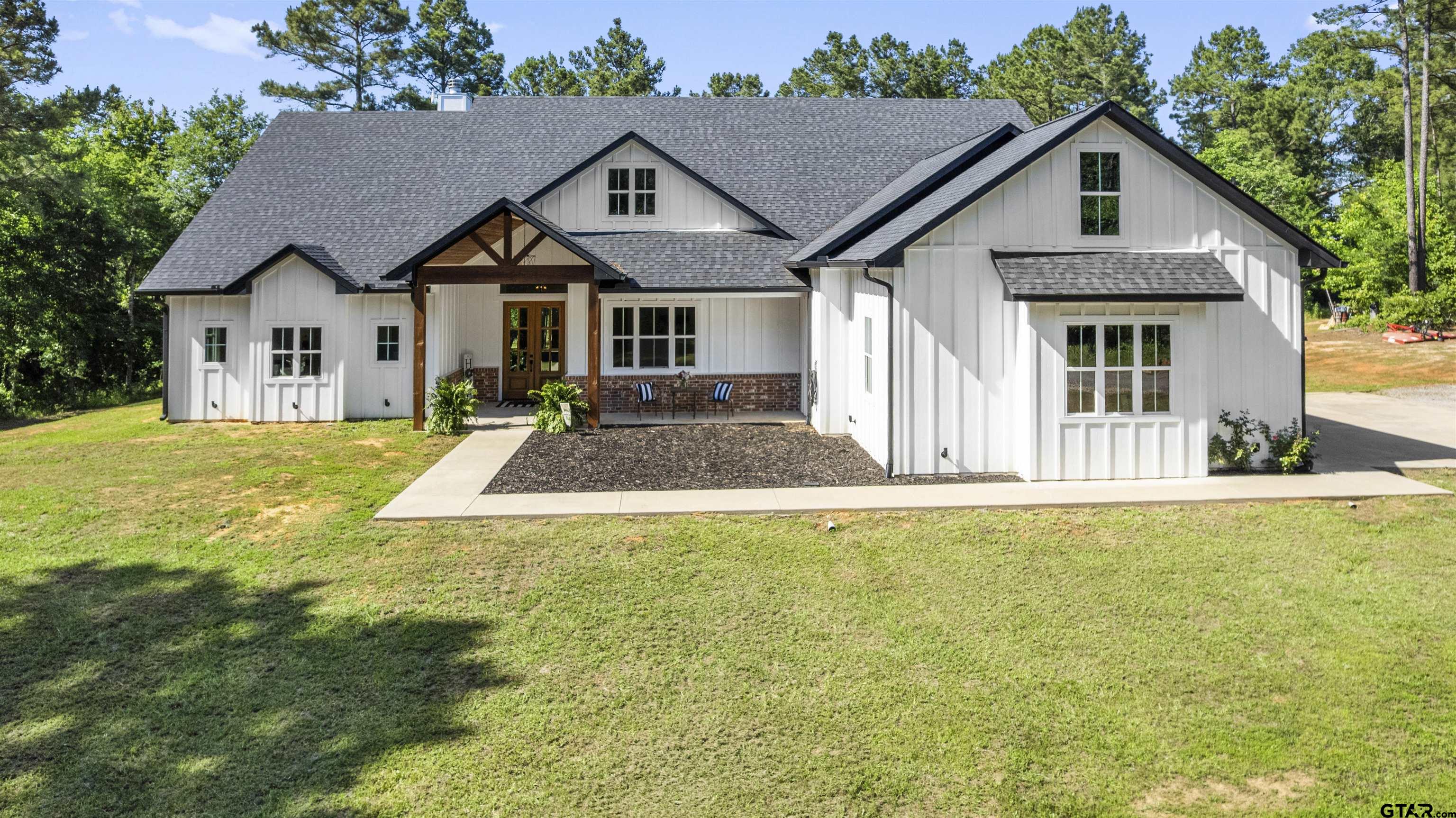 7722 Fm 2710 Property Photo 1