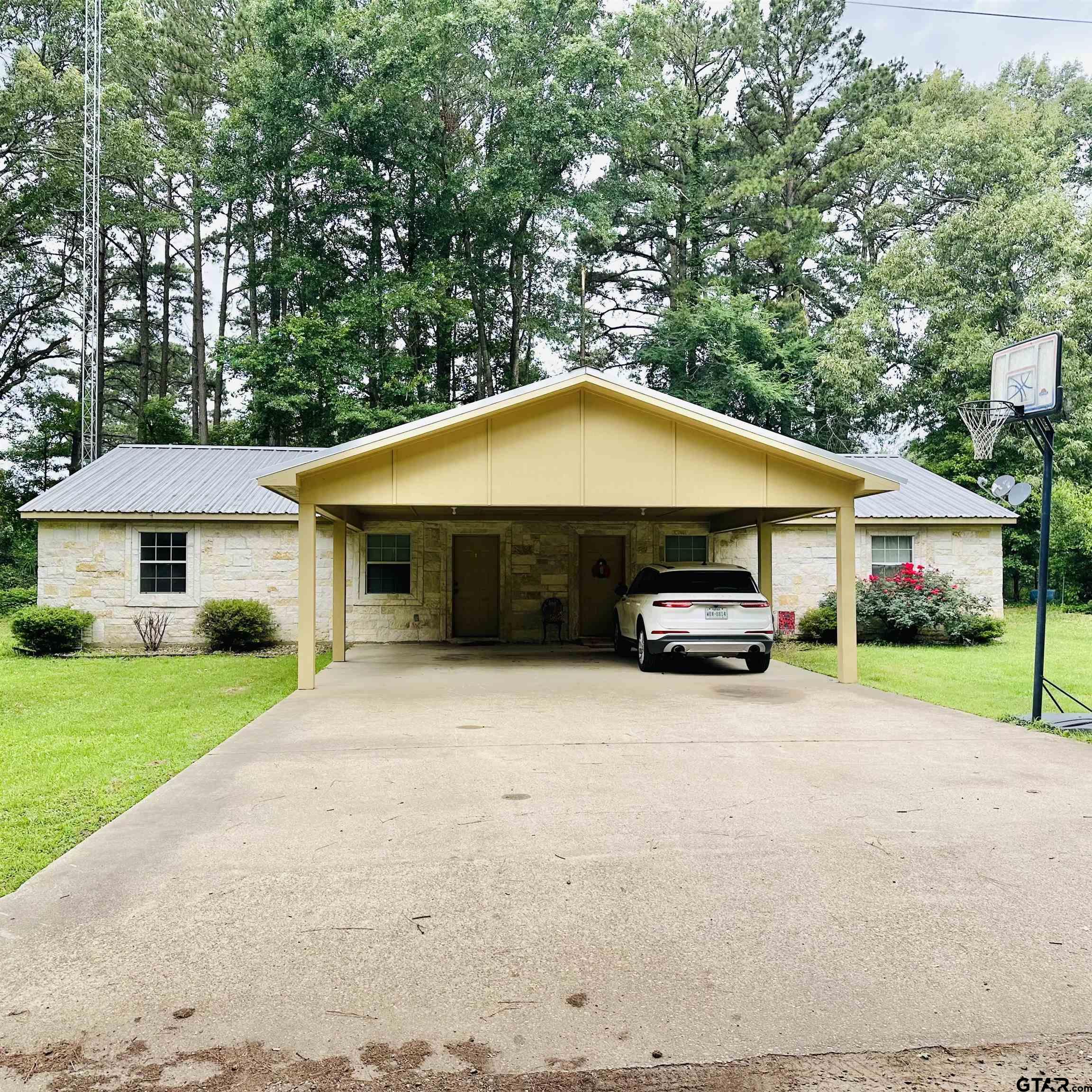 412 County Road 4110