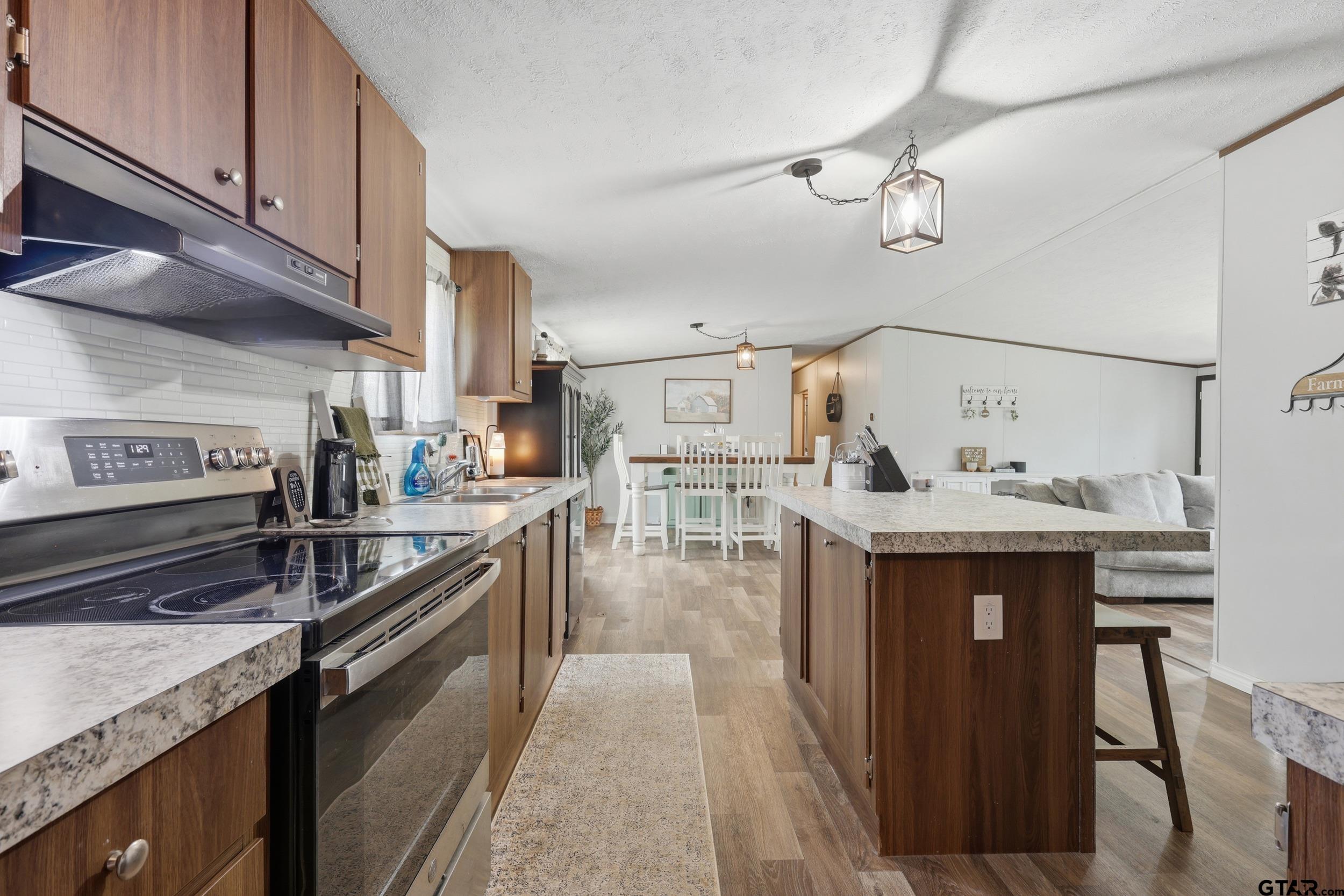 59 County Road 3604 Property Photo 1