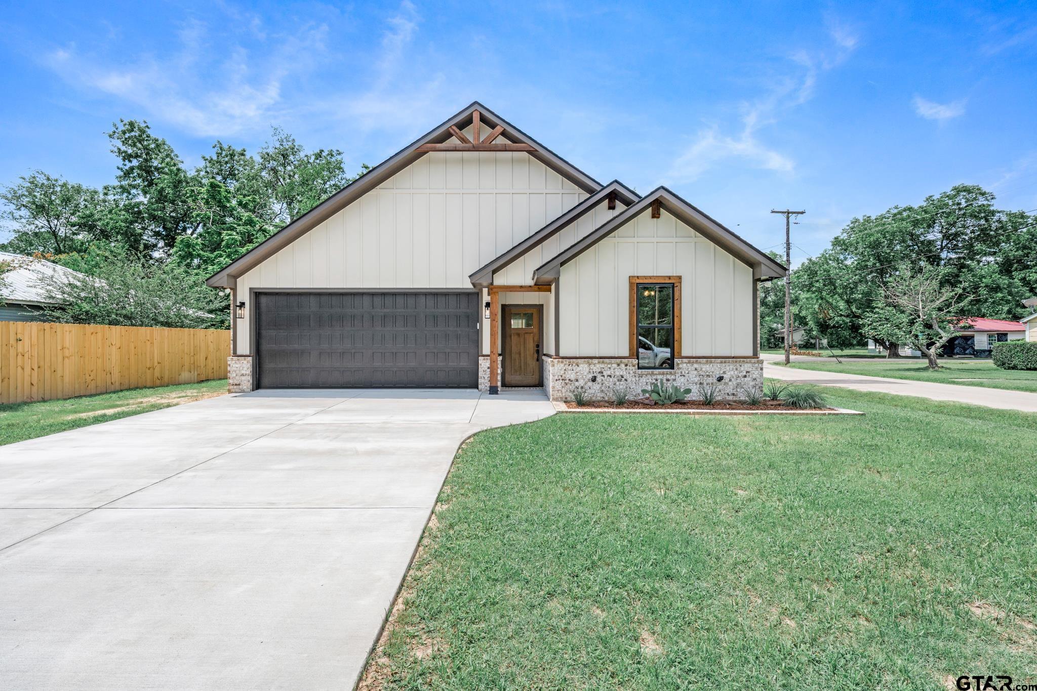 213 Turman St.