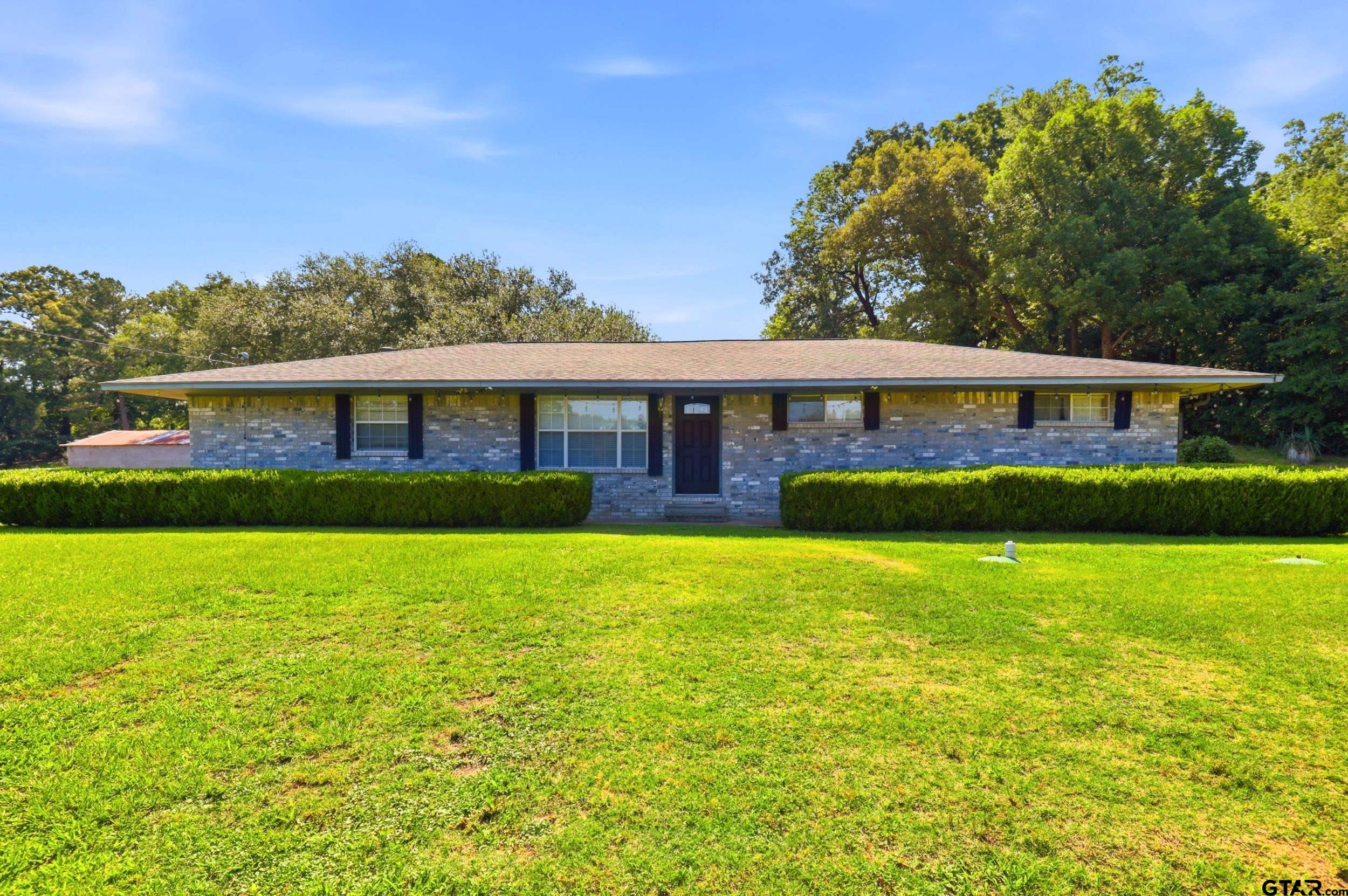 430 Fm 3384 Property Photo 1