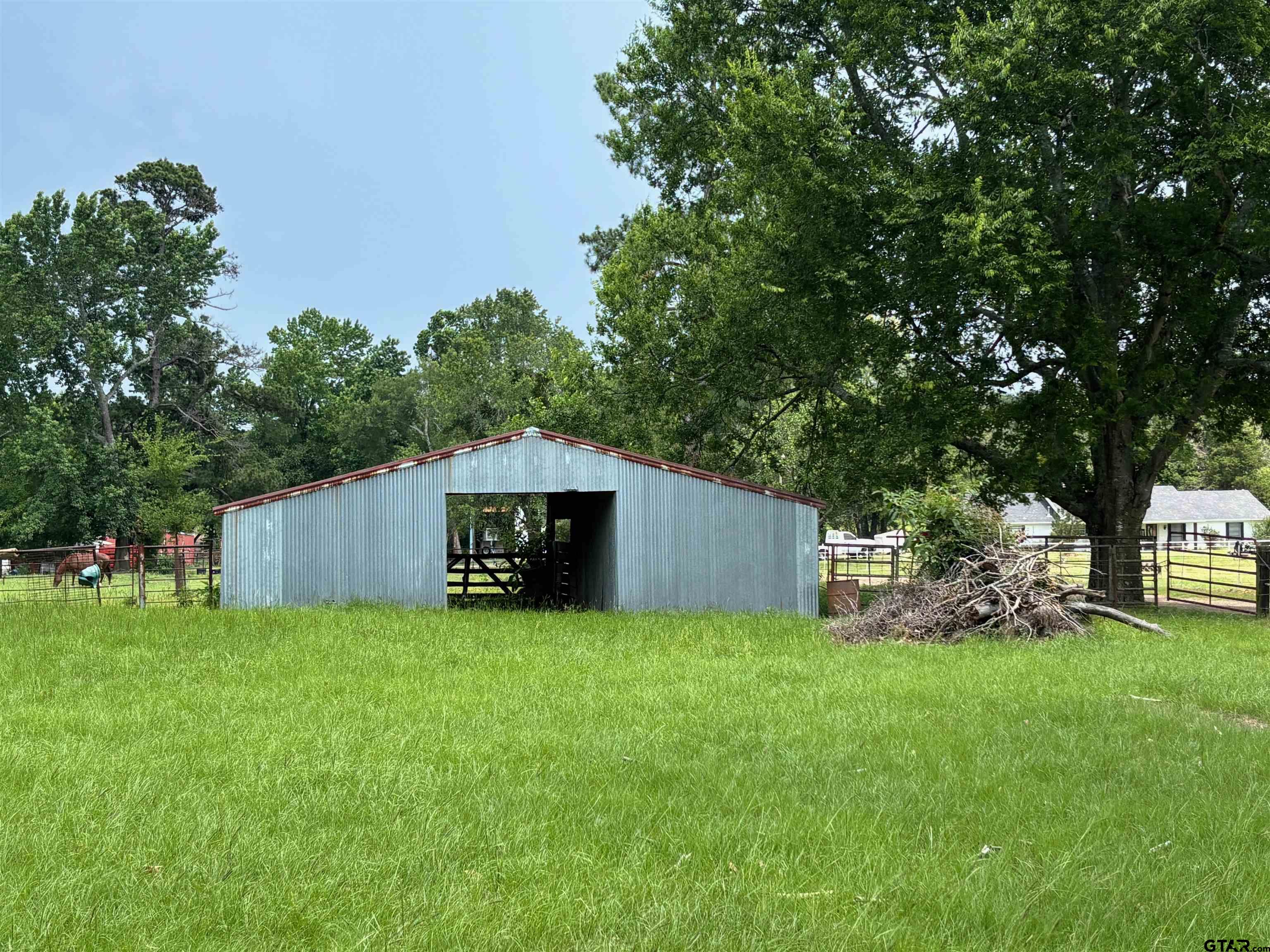 3981 Fm 1402 Property Photo 5