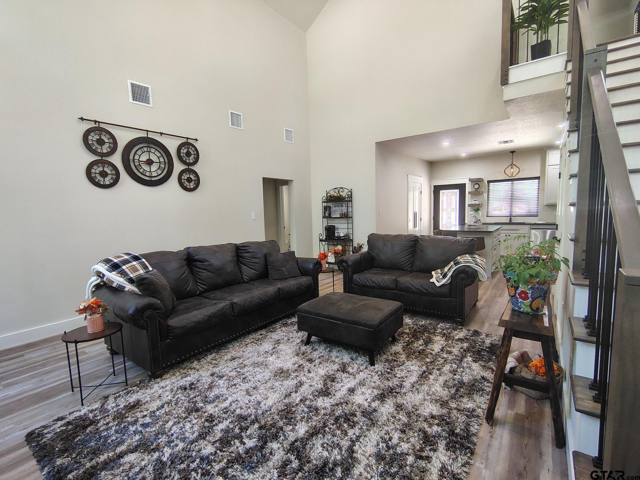 118 Primrose Path Property Photo 10