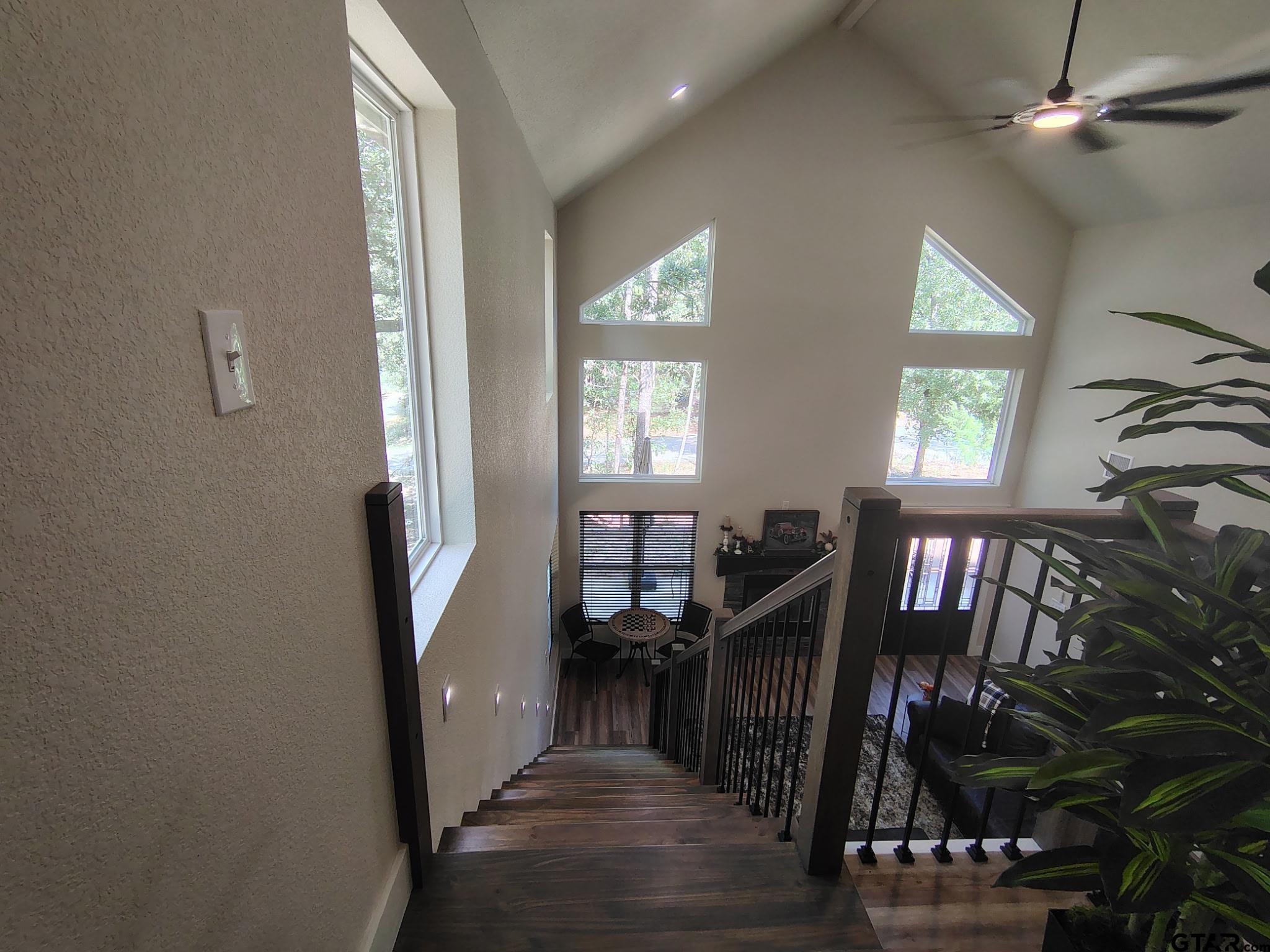 118 Primrose Path Property Photo 11