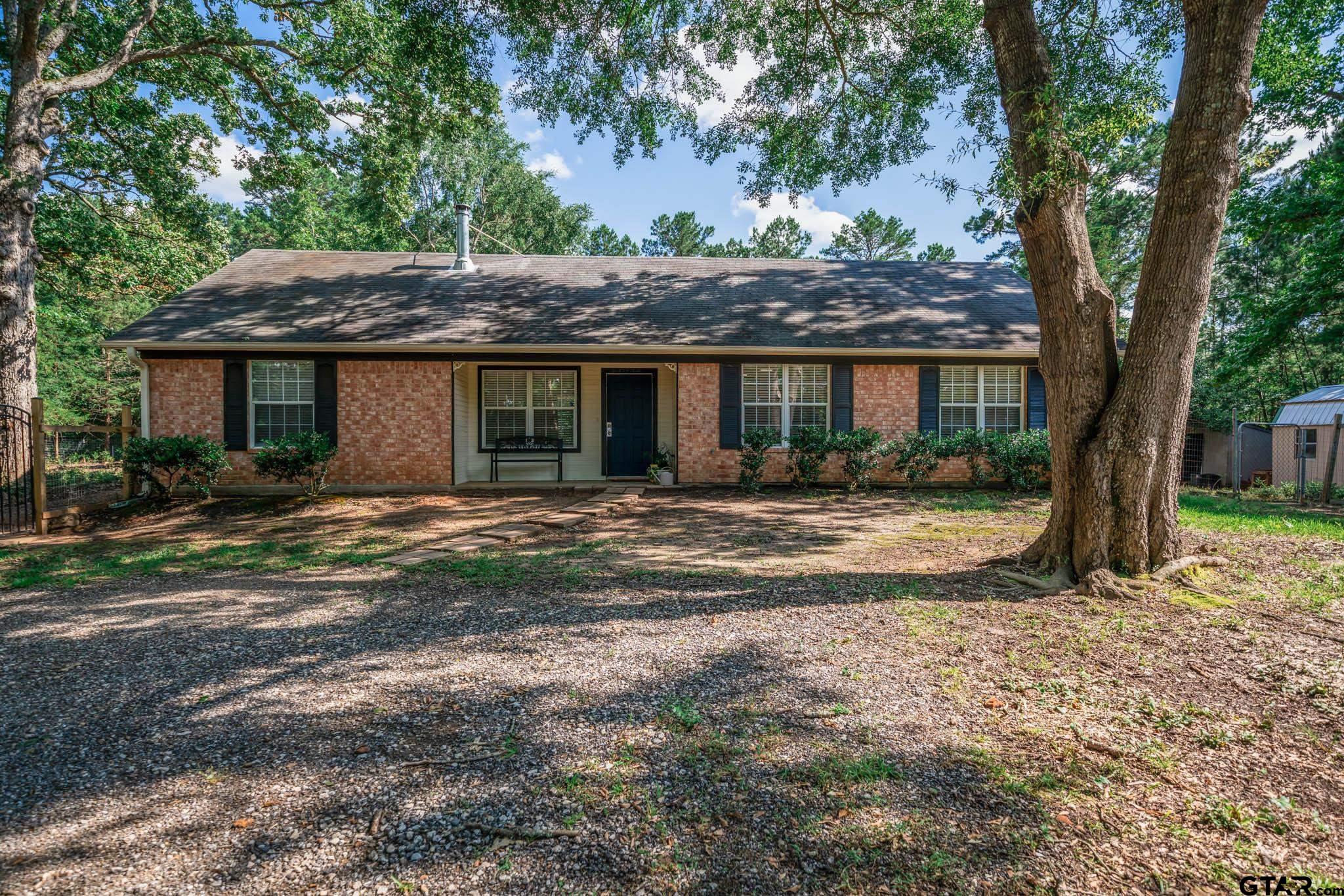 5230 Fm 1404 Property Photo 1