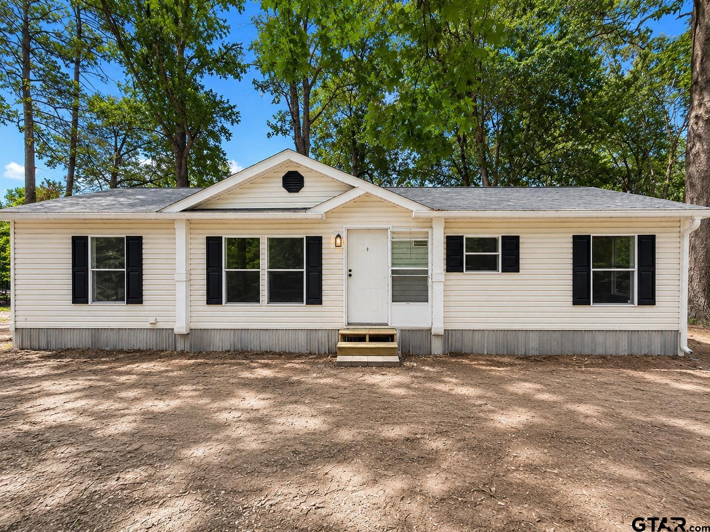 454 Elderville Peatown Rd Property Photo 1