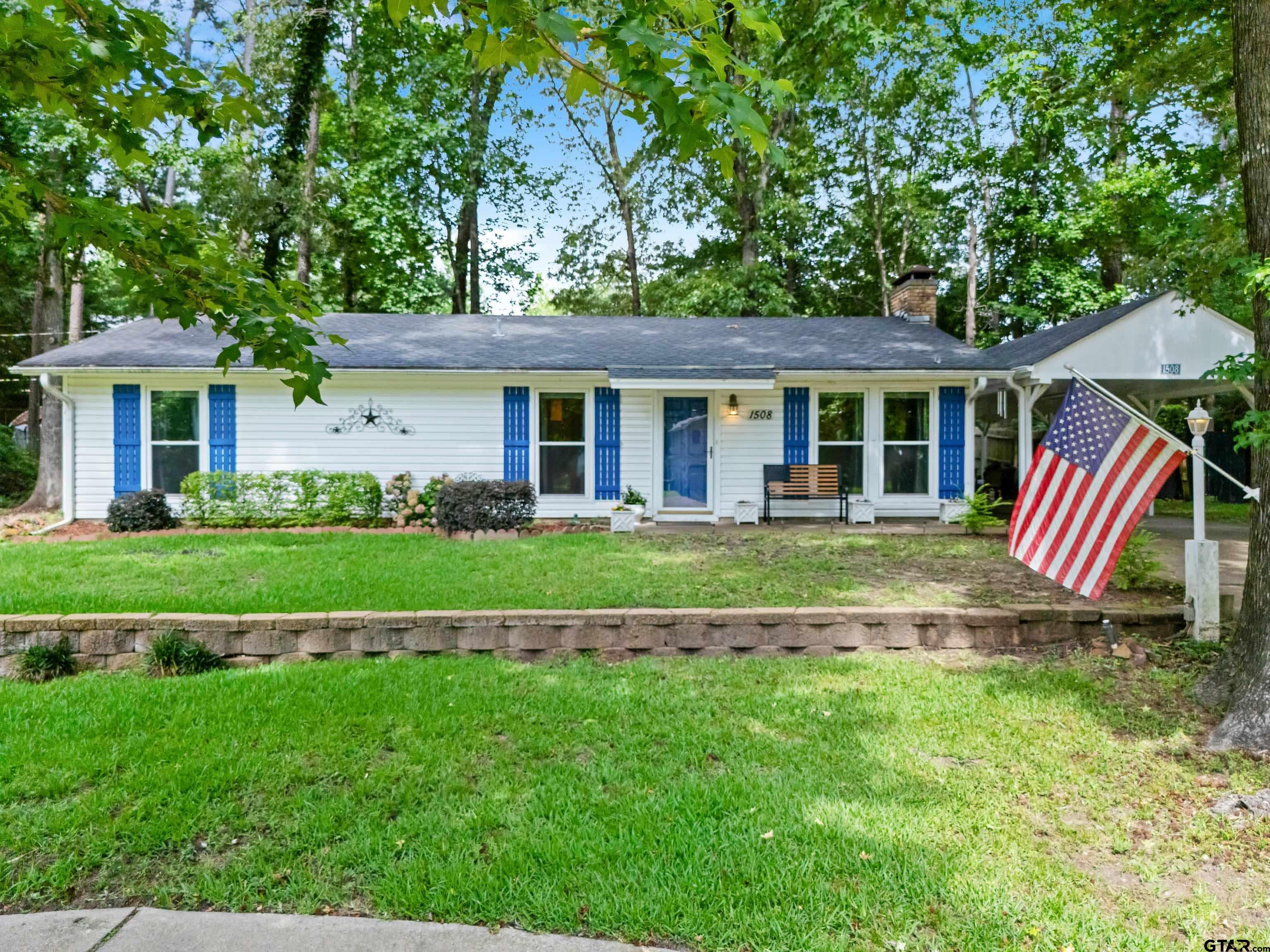 1508 Hideaway Ln W Property Photo 1