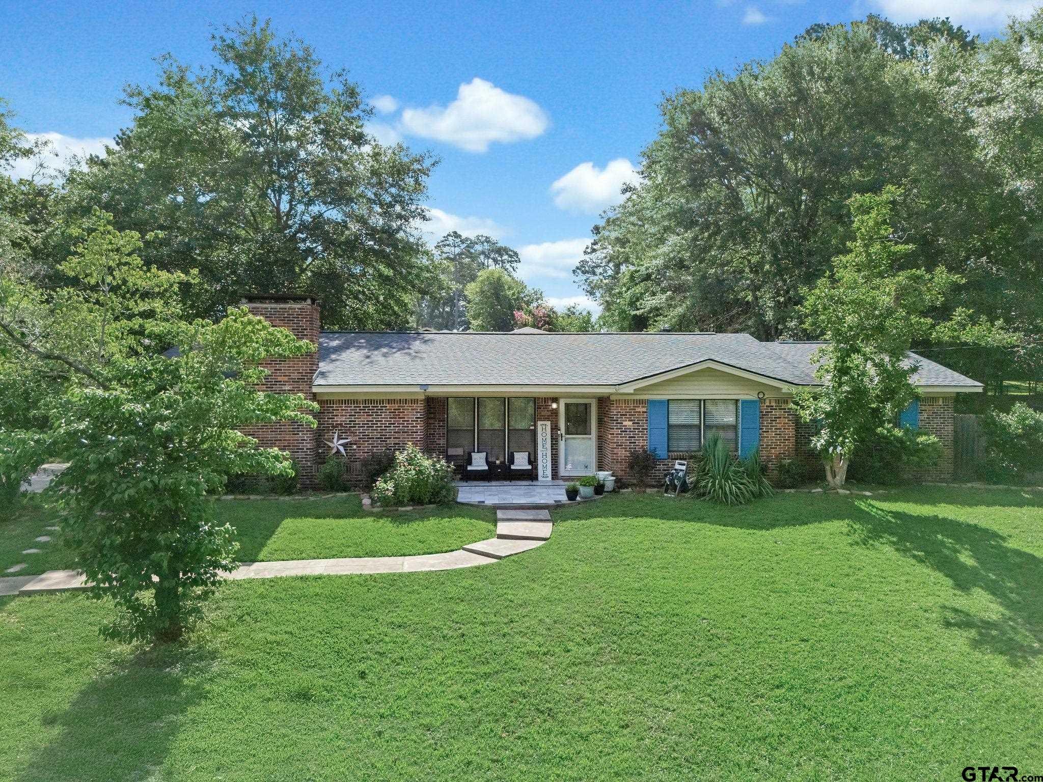 810 Caddo St Property Photo 1