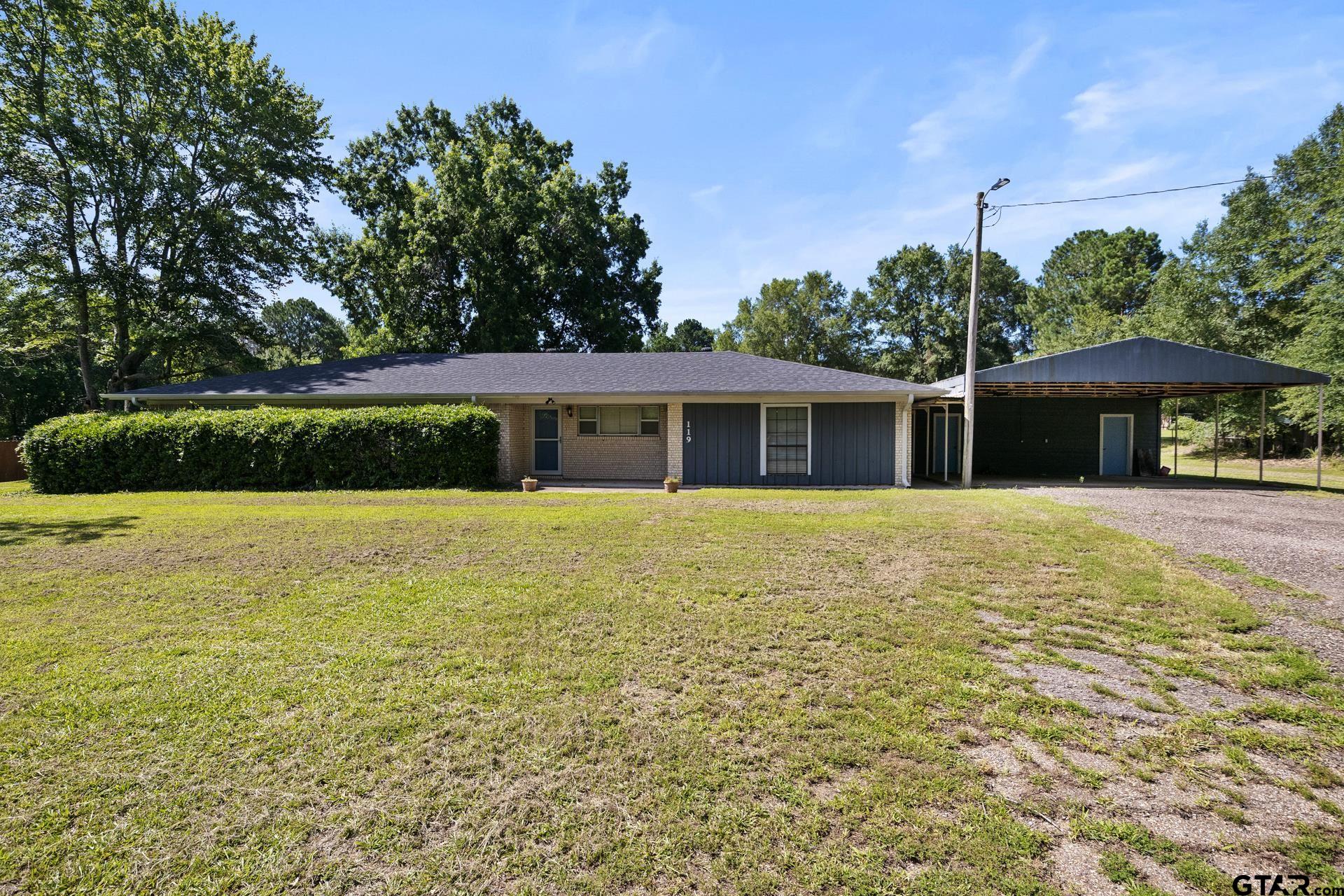 119 W Billy Daniels Parkway