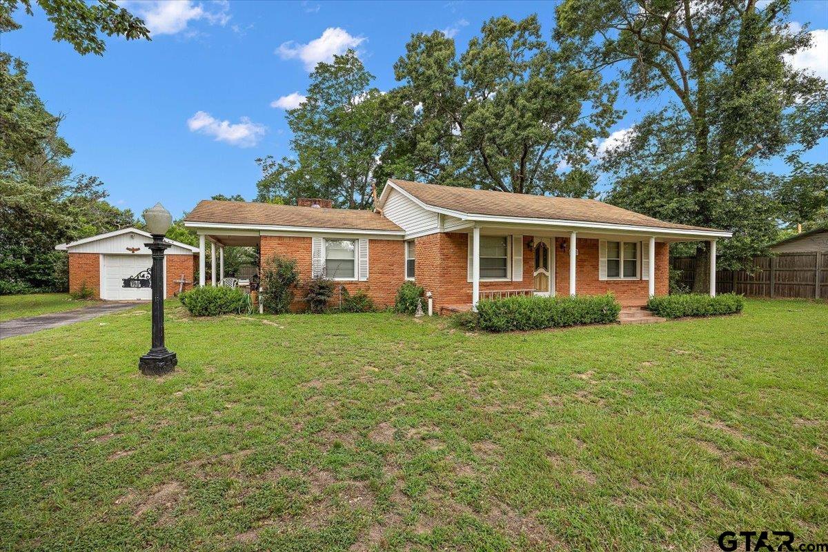 190 Fairview Property Photo 1