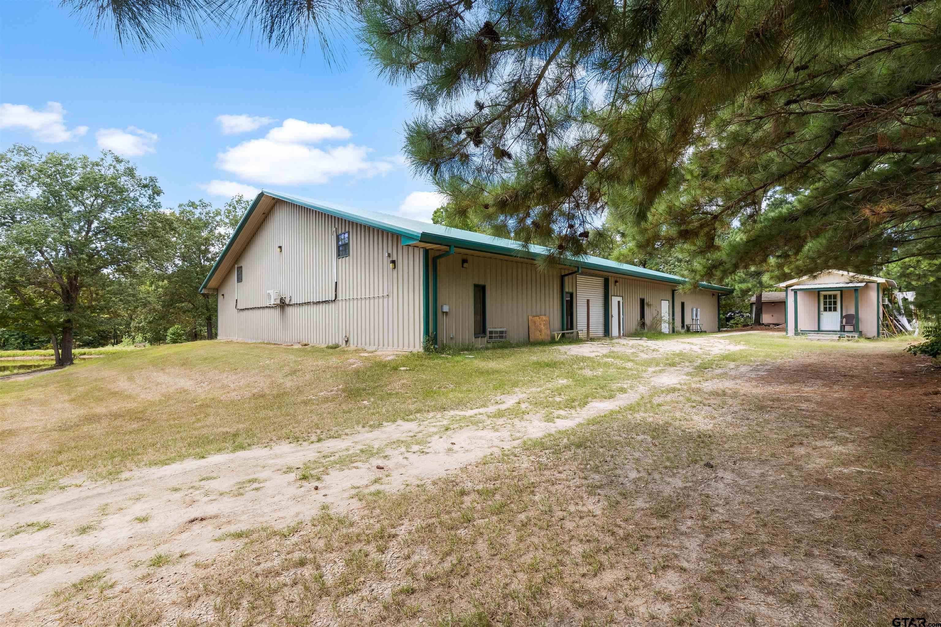 252 Private Road 6955 Property Photo 1