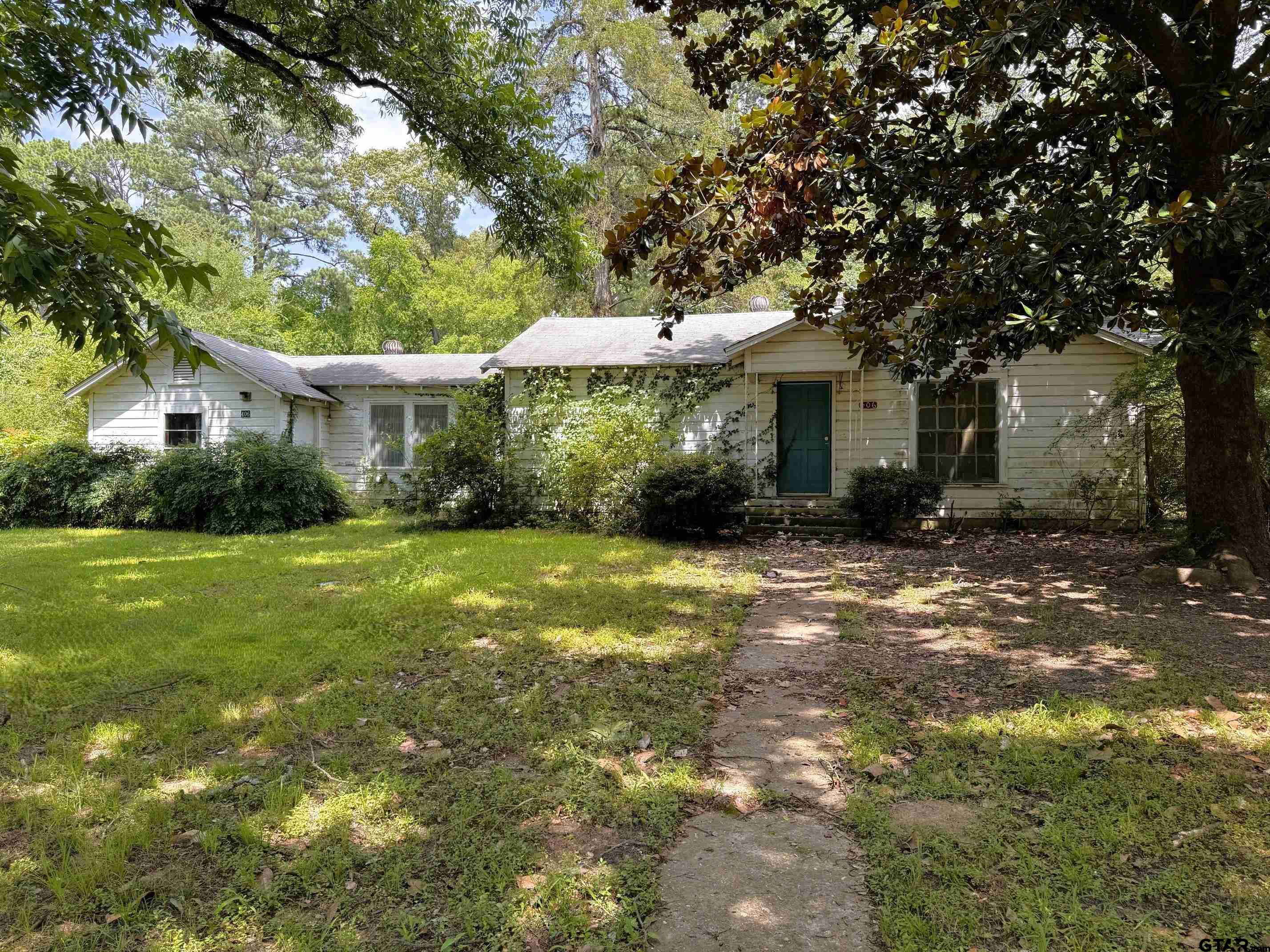 406 Pace Ave. Property Photo 1