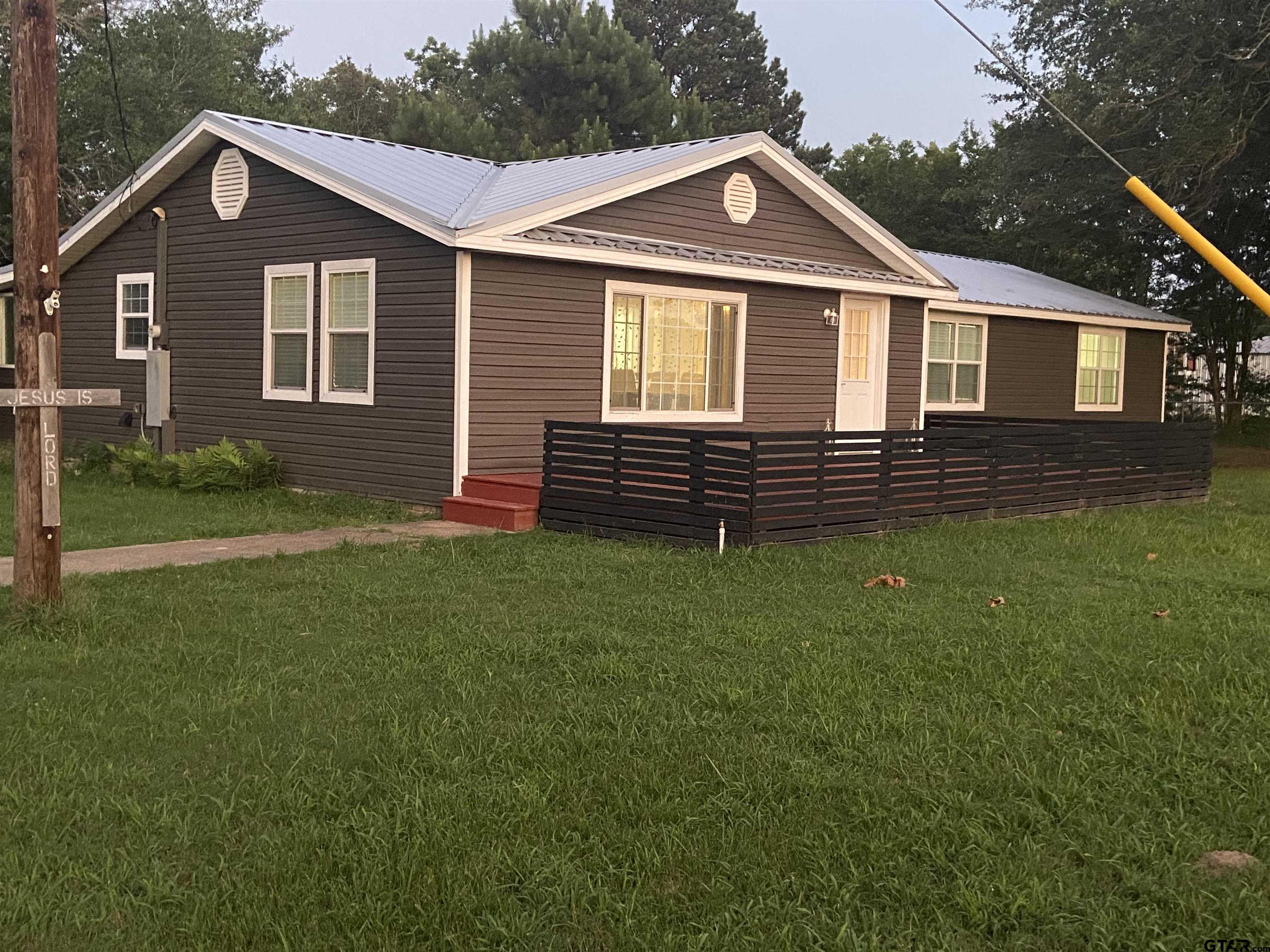 13910 Fm 314 Property Photo 1