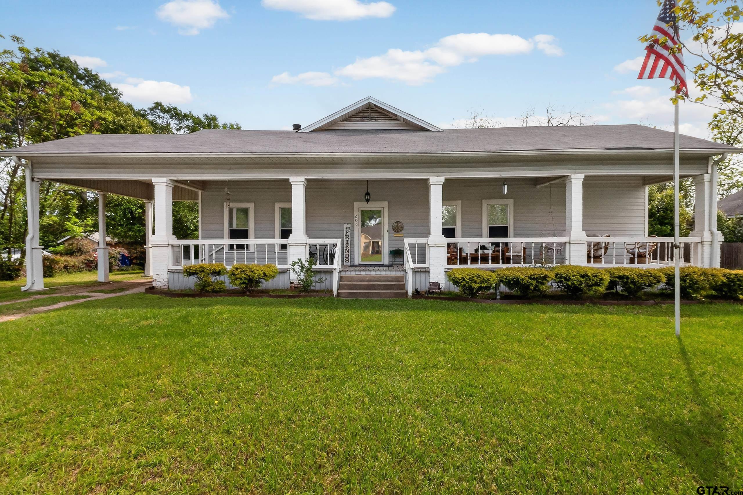 603 N Montgomery Property Photo 1