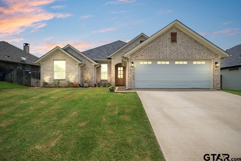 1121 Nate Cir. Property Photo 1