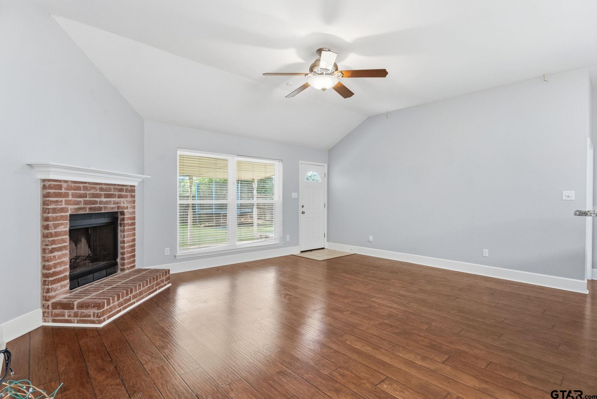 681 Frederick Cir. Property Photo 12