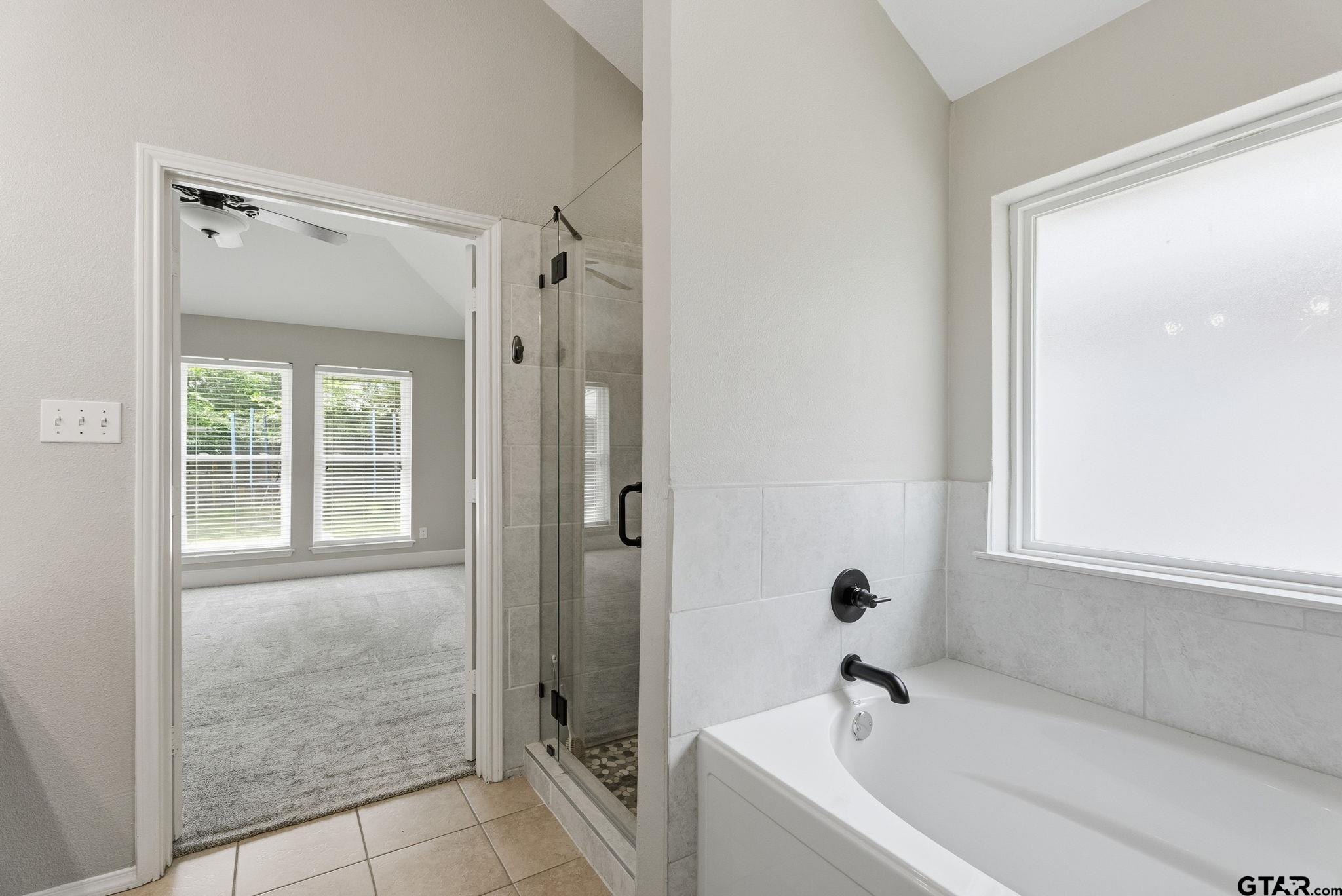 681 Frederick Cir. Property Photo 17