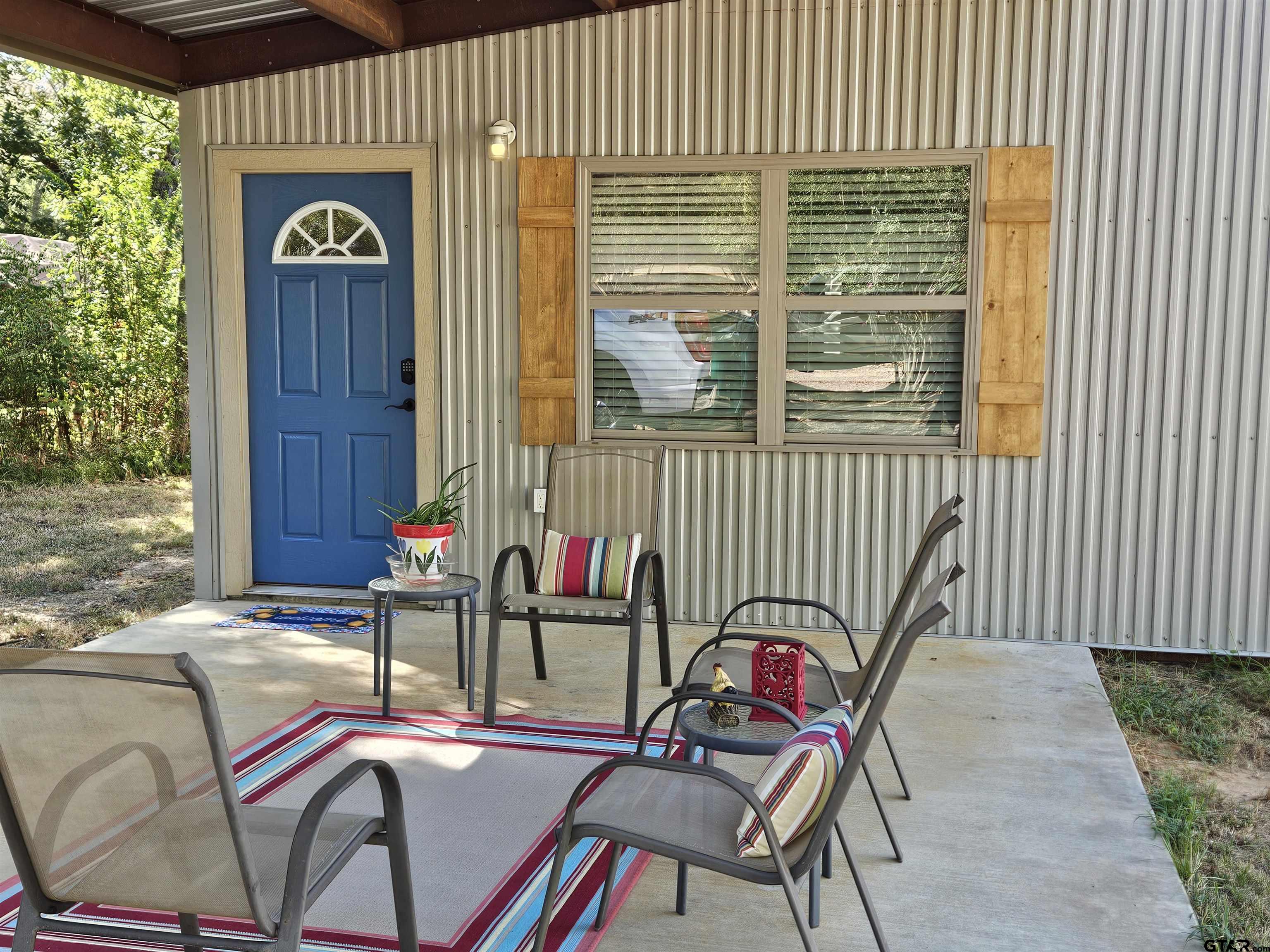 104 Truitt Property Photo 1