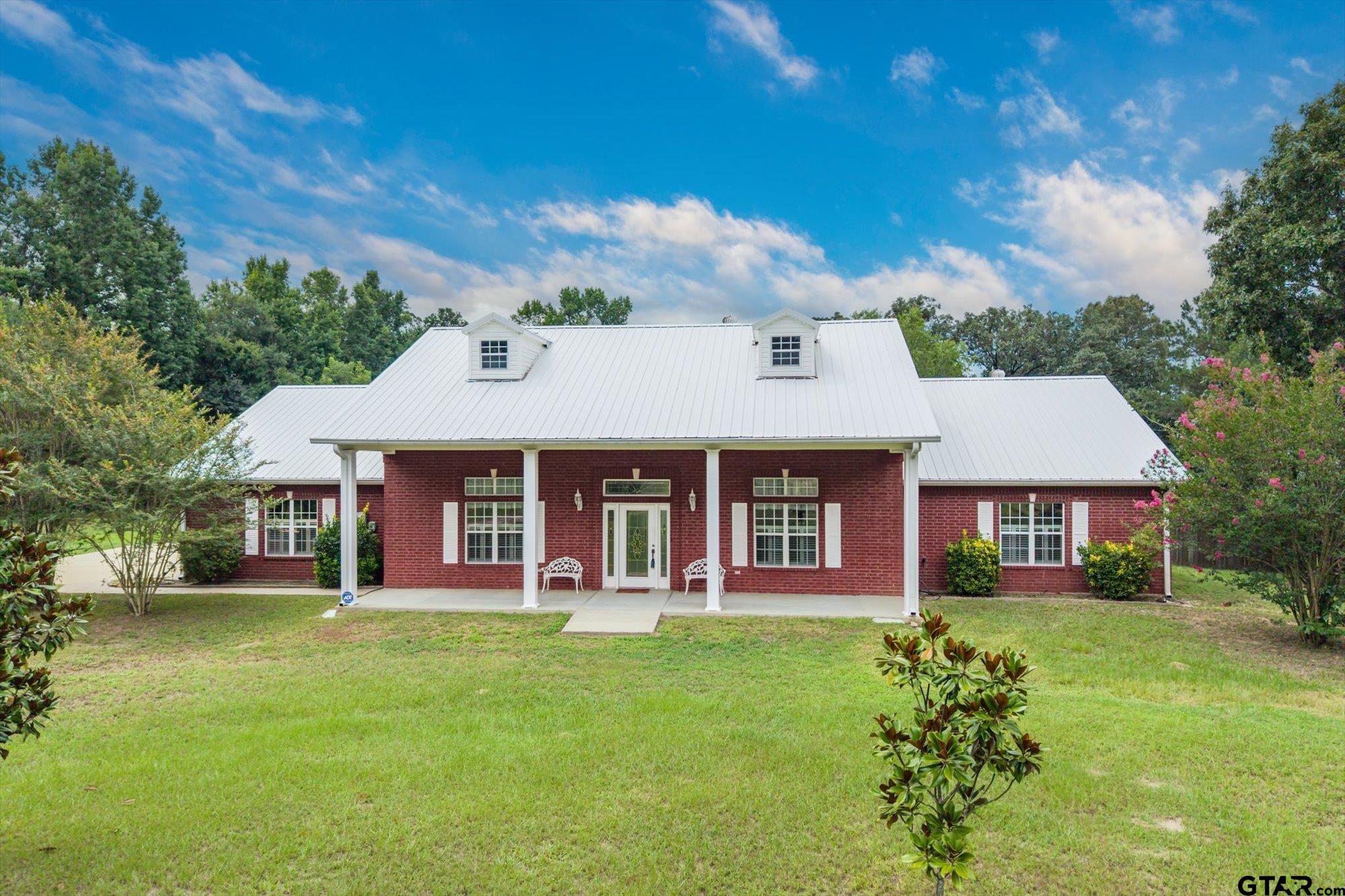 14590 County Road 2205 Property Photo 1