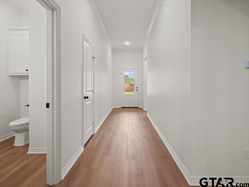 7929 Greenhill Drive Property Photo 7