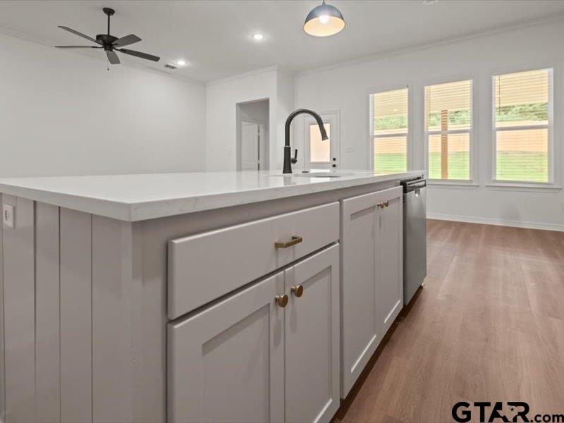 7929 Greenhill Drive Property Photo 19