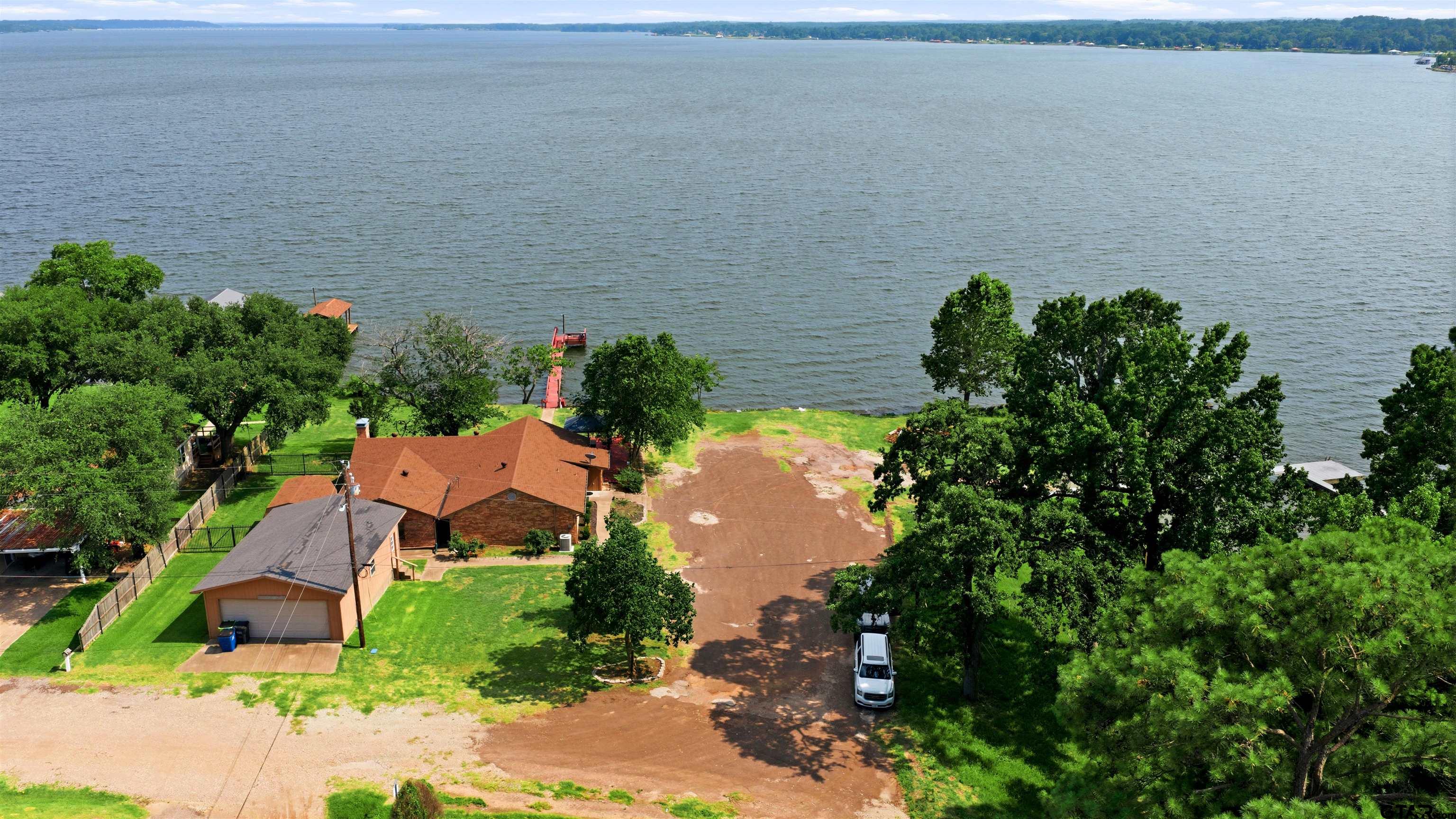 21282 Southwind Drive Property Photo 1