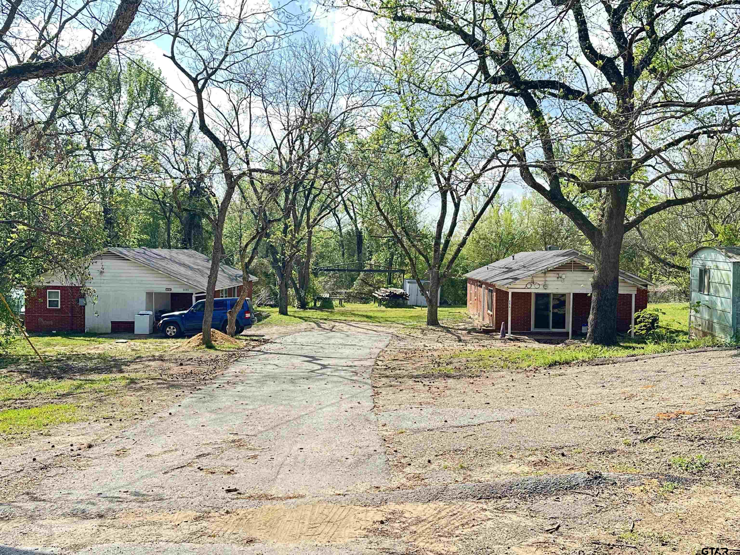 6674 Fm 2767 Property Photo 1