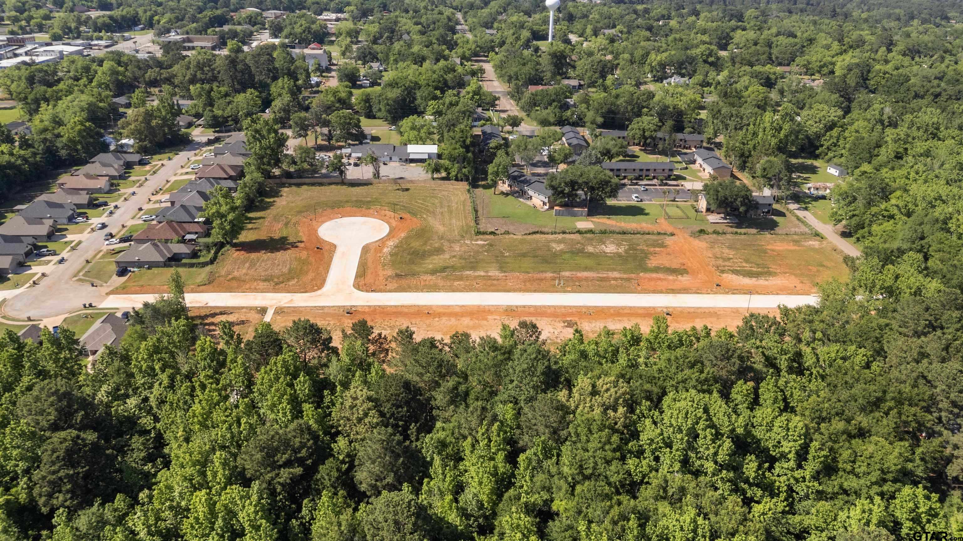 504 Driftwood Circle Property Photo 11