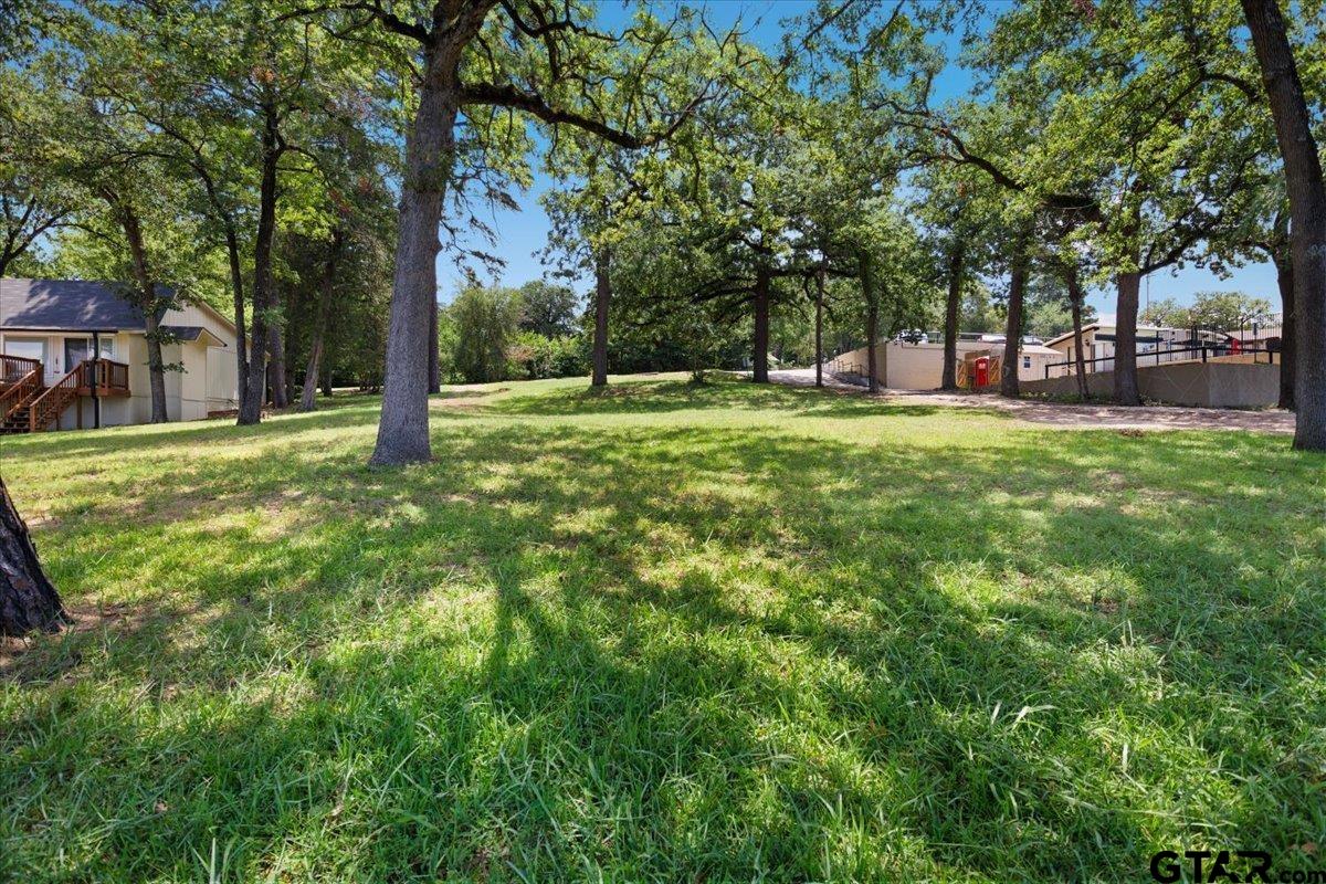 304 Hideaway Lane Central Property Photo 10