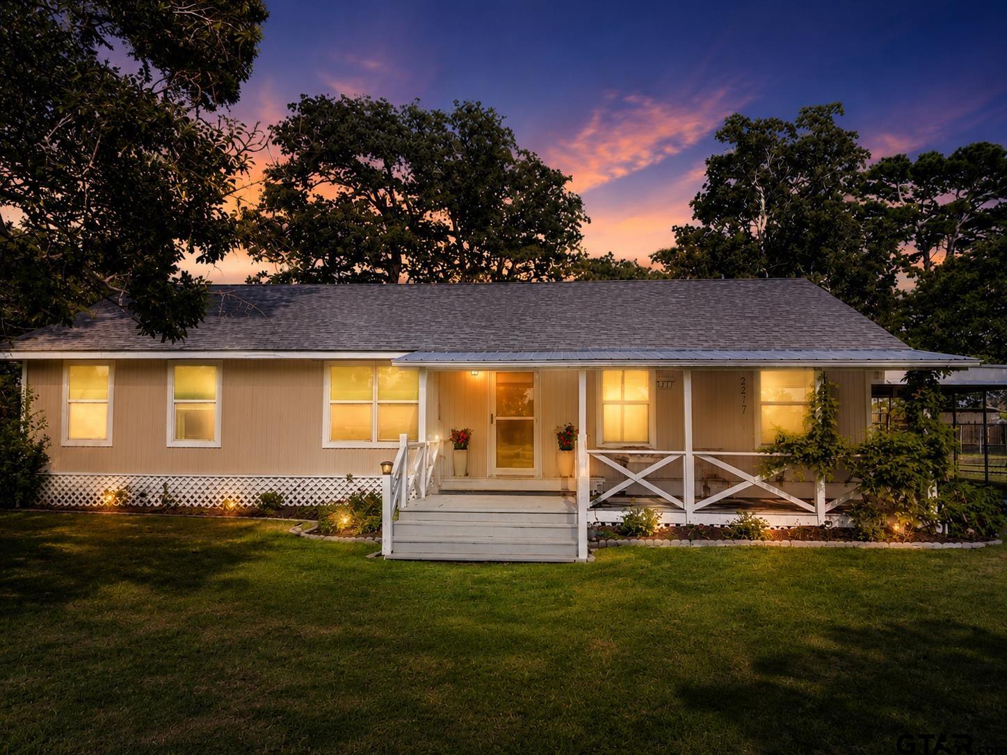 10038 County Road 313 E