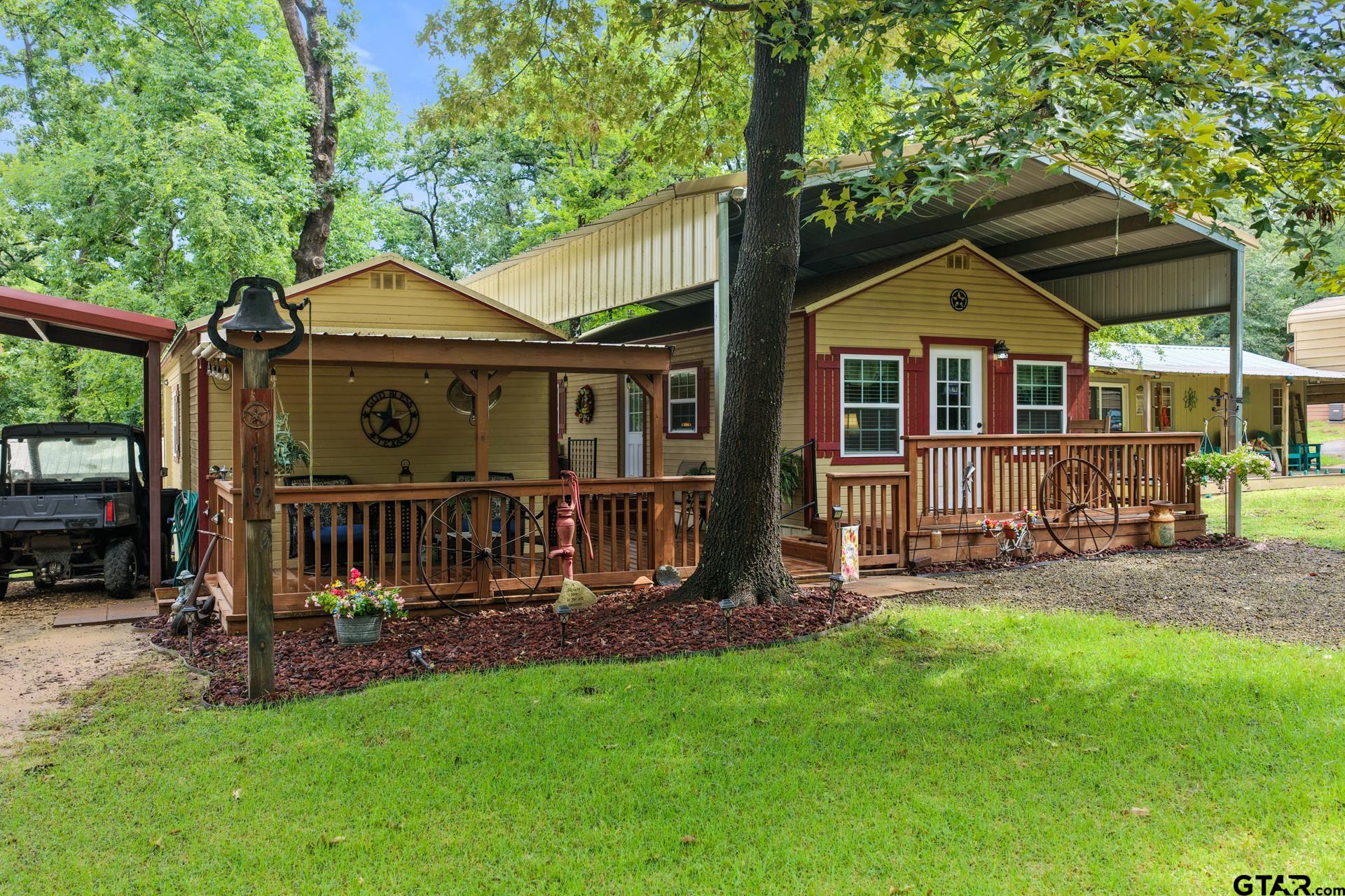 119 Private Road 52614 Property Photo 1