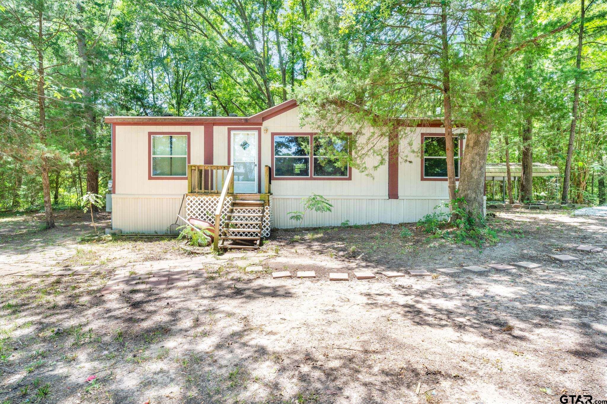 317 County Road 1410 Property Photo 1