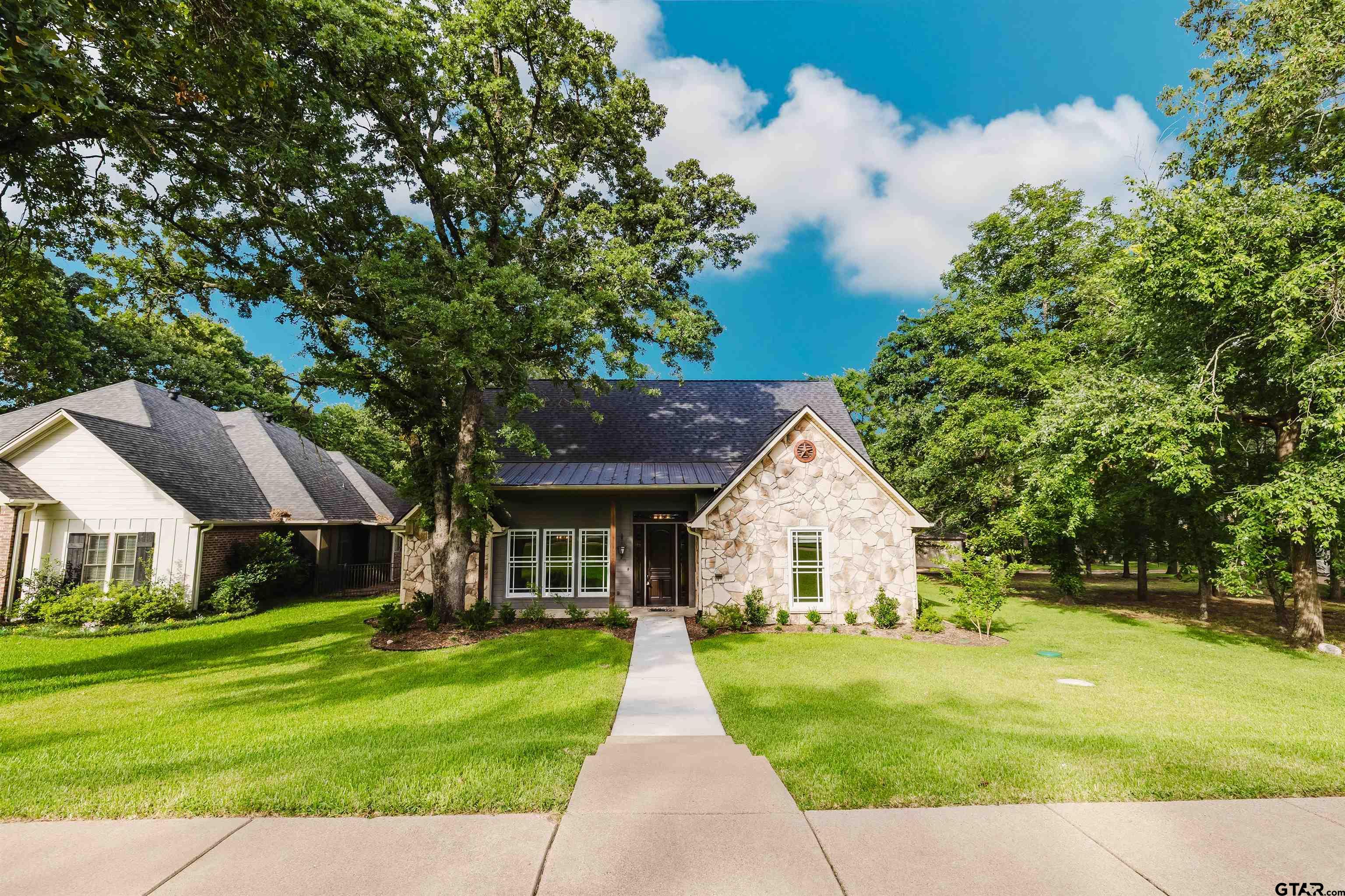 117 S Eagles Bluff Blvd. Property Photo 1