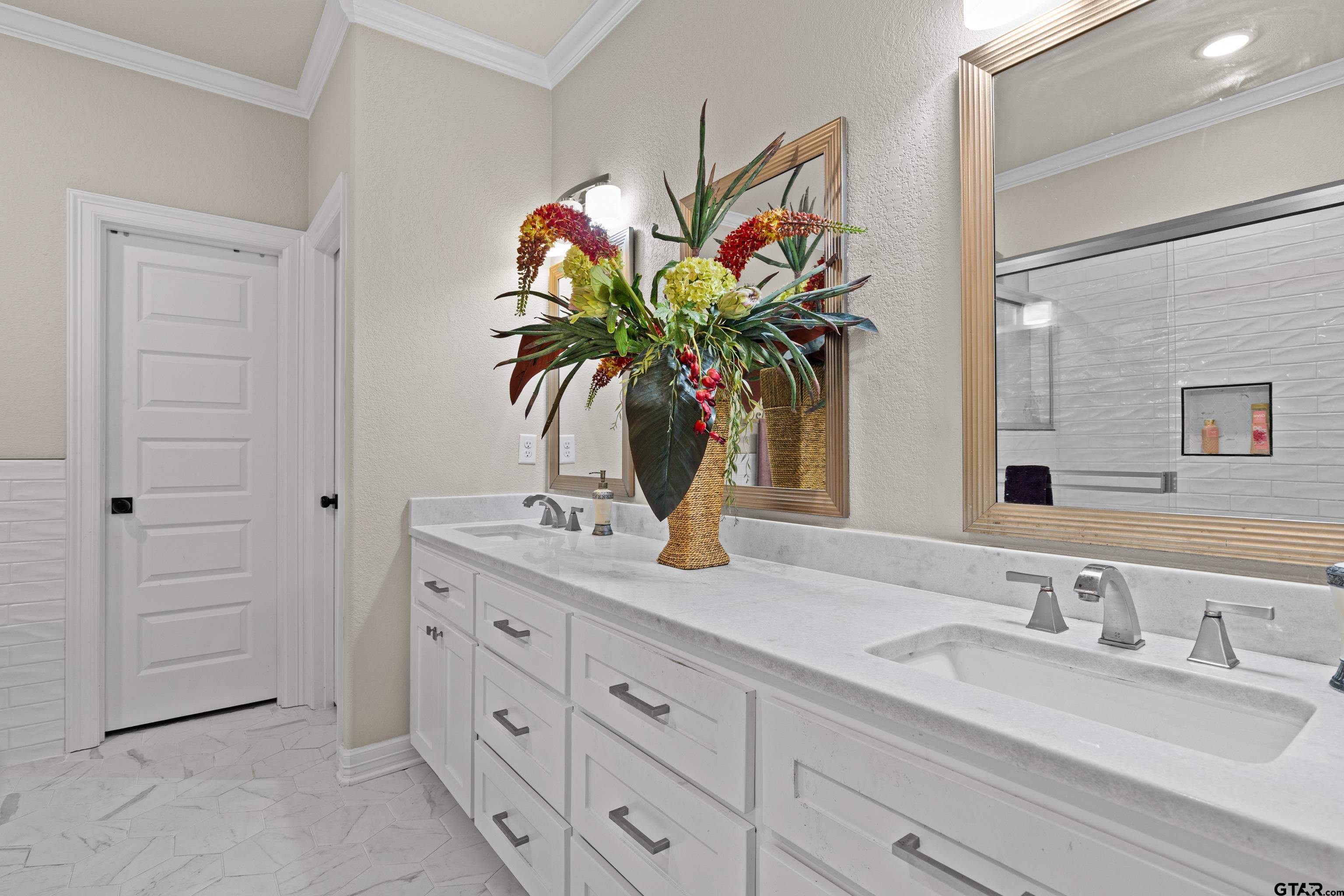 168 Stonegate Property Photo 30