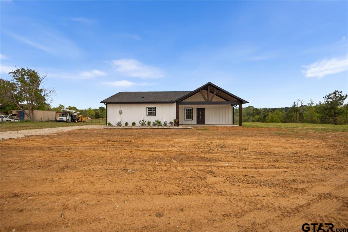 4123 County Road 1120 Property Photo 1