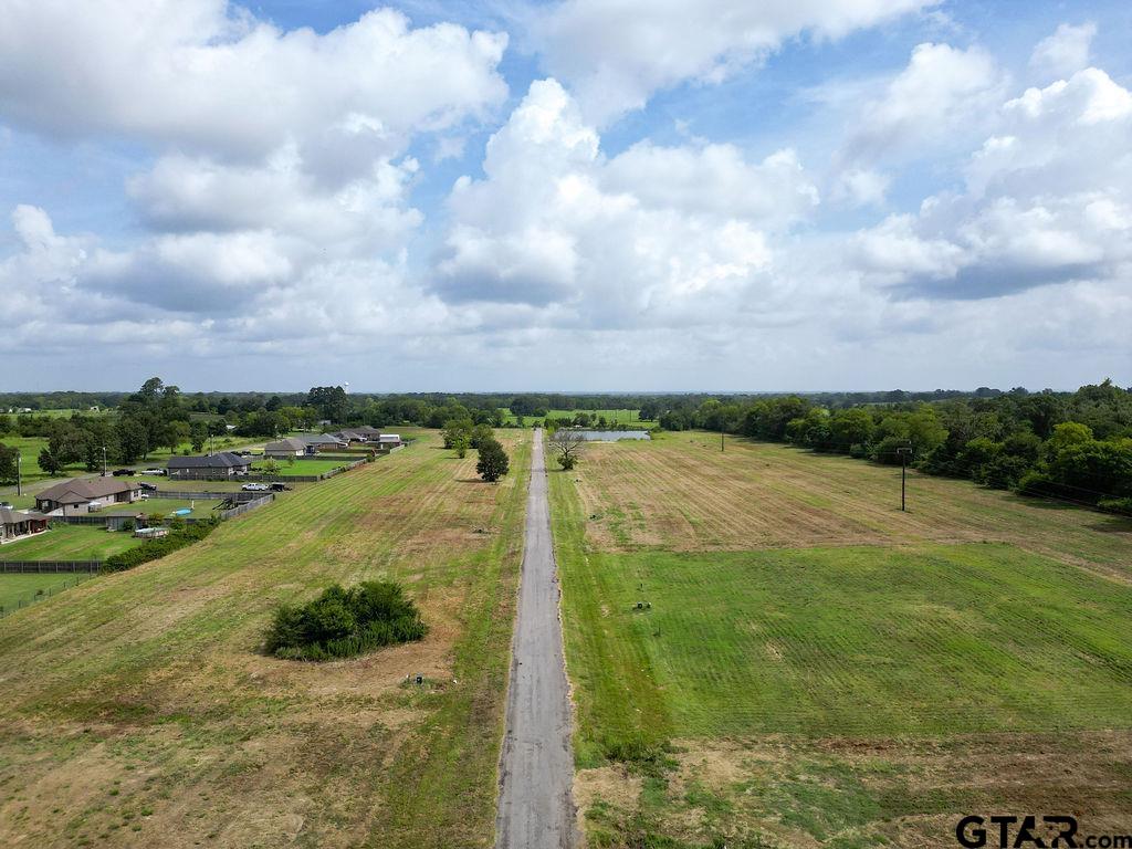 000 Pr 5617 Lot 28 Property Photo 1