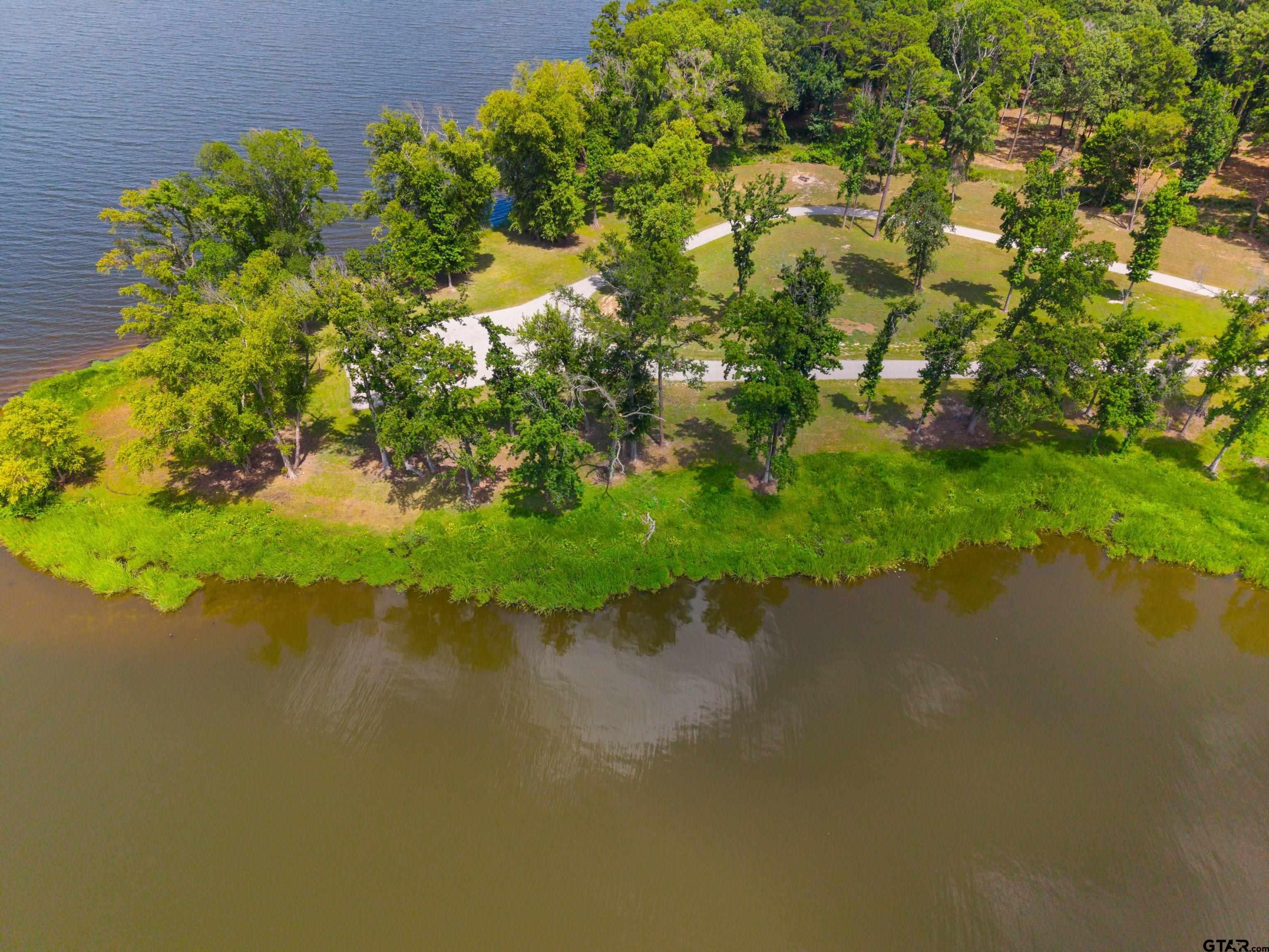 3195 Shadow Pine Drive Property Photo 11