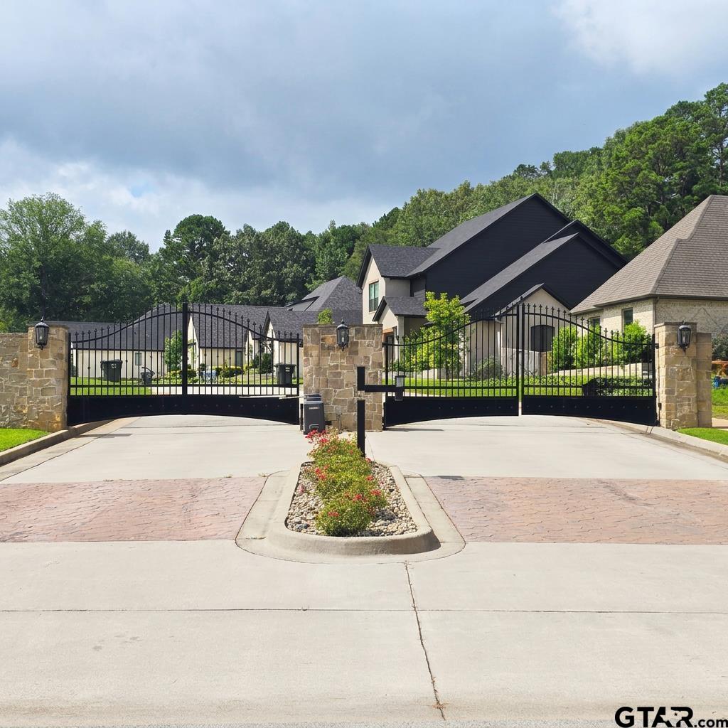 743 Marsh Farm Road - Lot 17 Property Photo 2