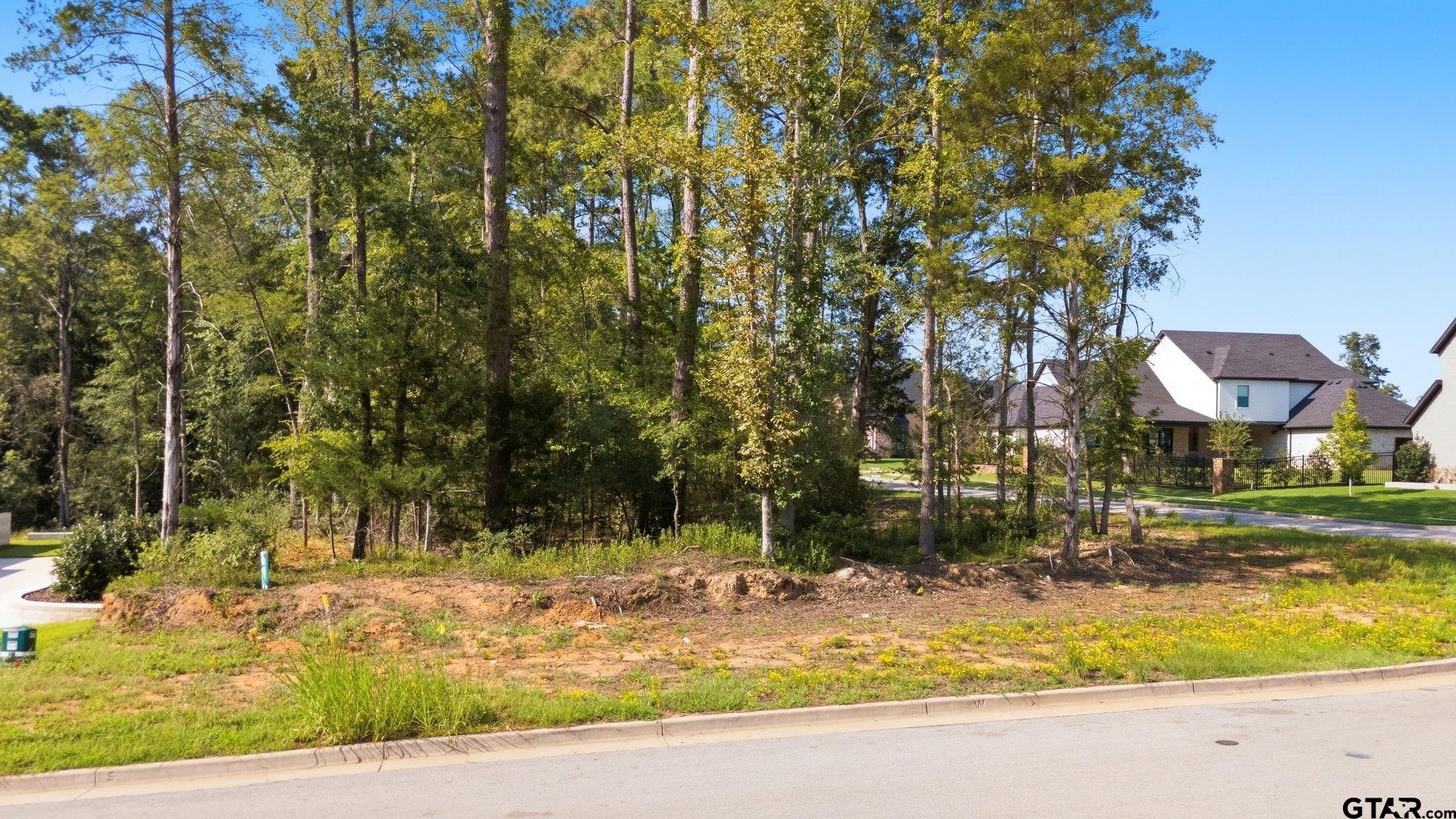 7939 Maple Ln. Property Photo 7