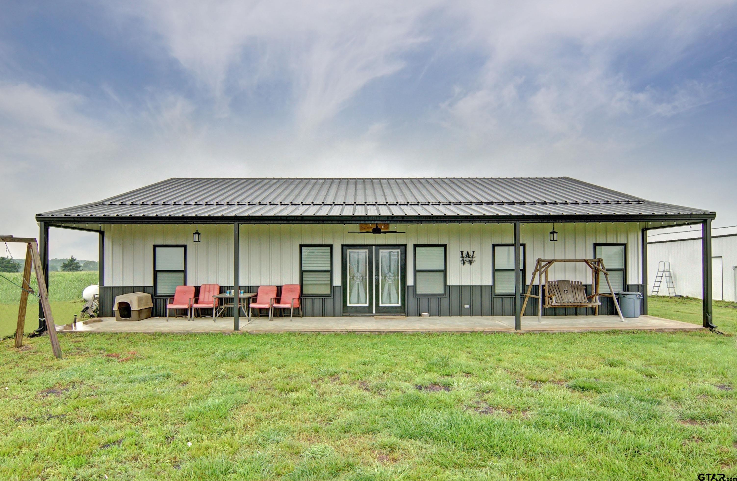 7400 Cr 4726 Property Photo 1