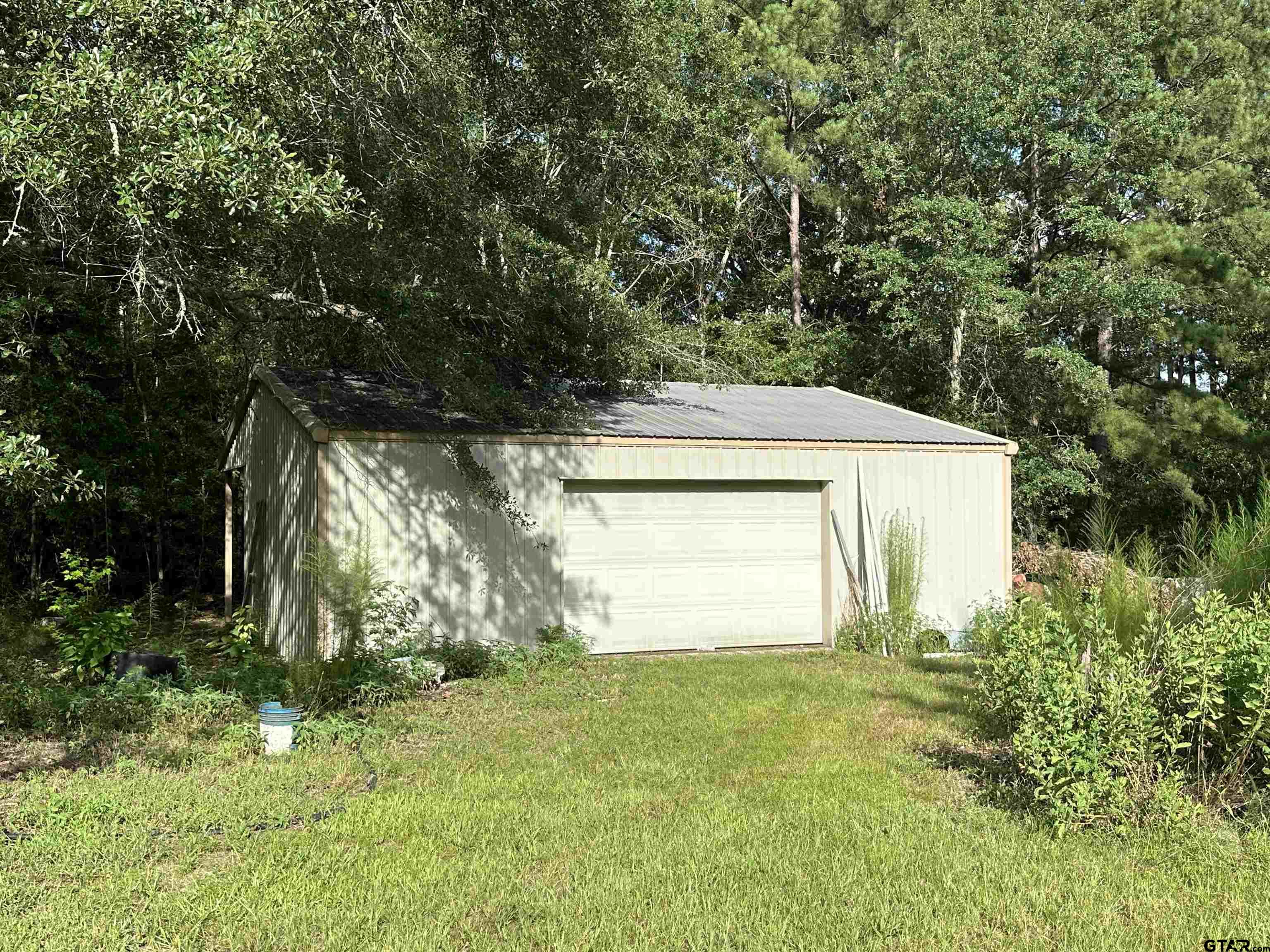 109 Shell St. Property Photo 2