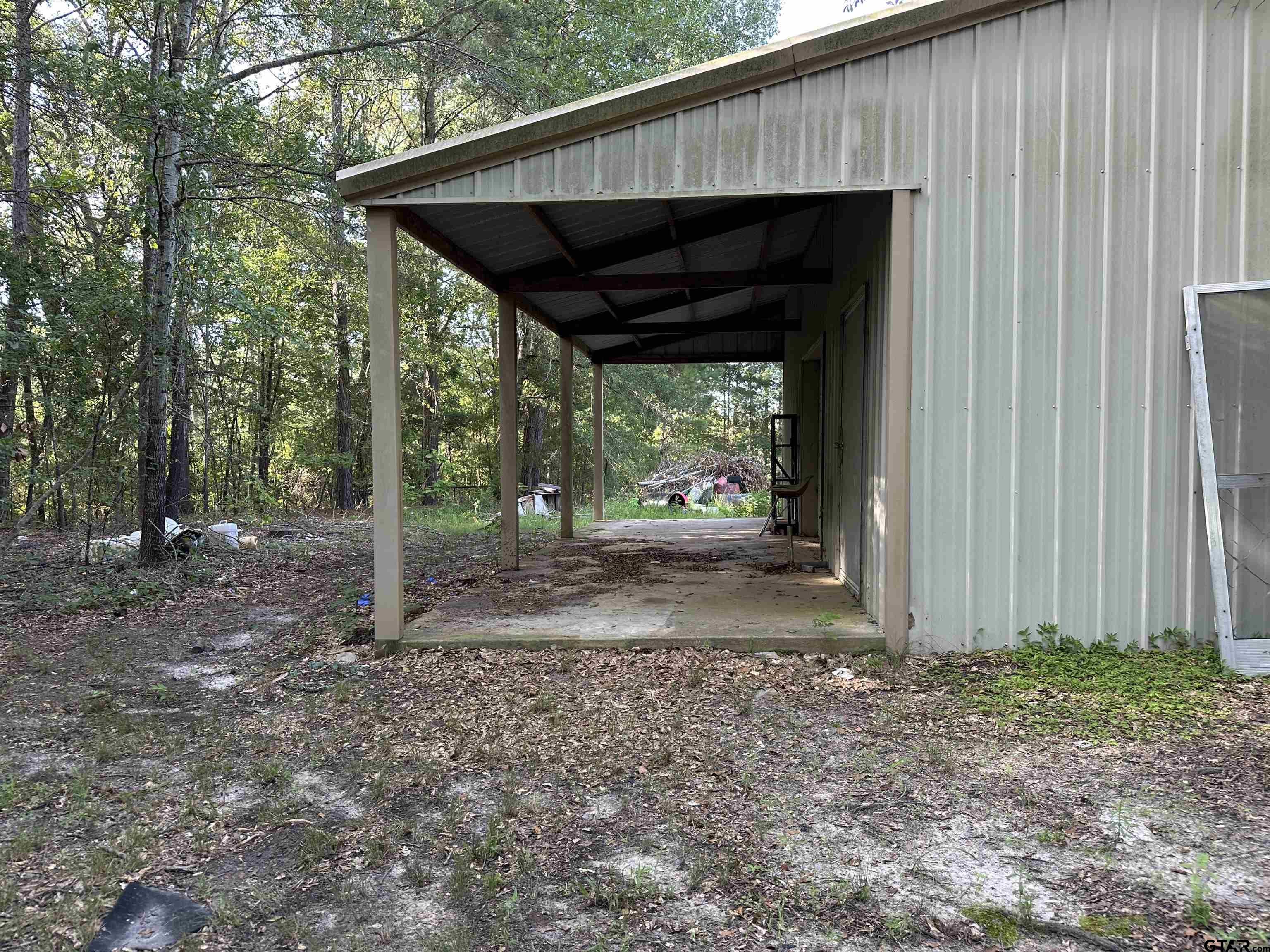 109 Shell St. Property Photo 4