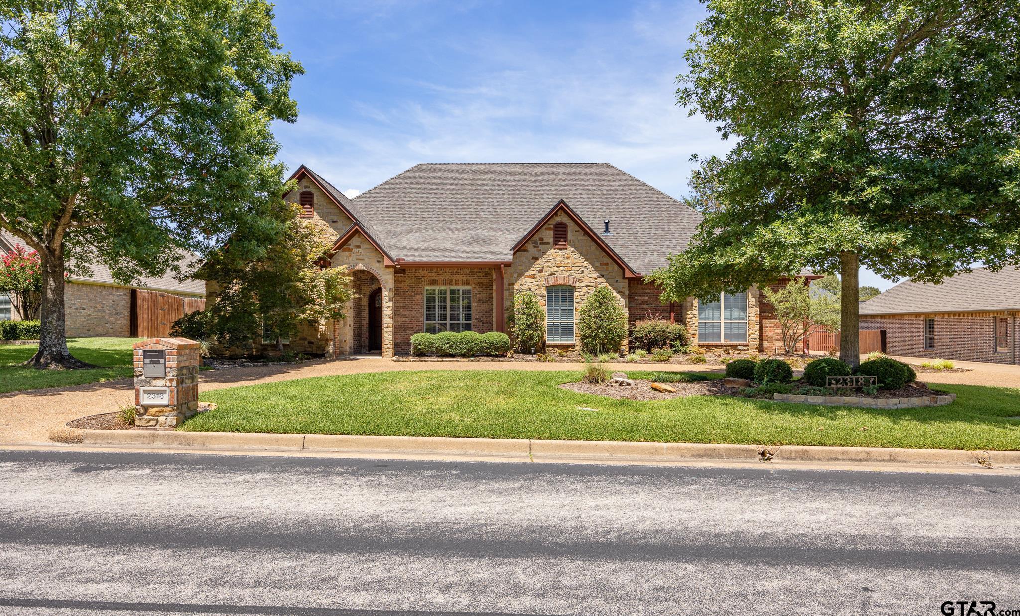 2318 Kingsmill Cir