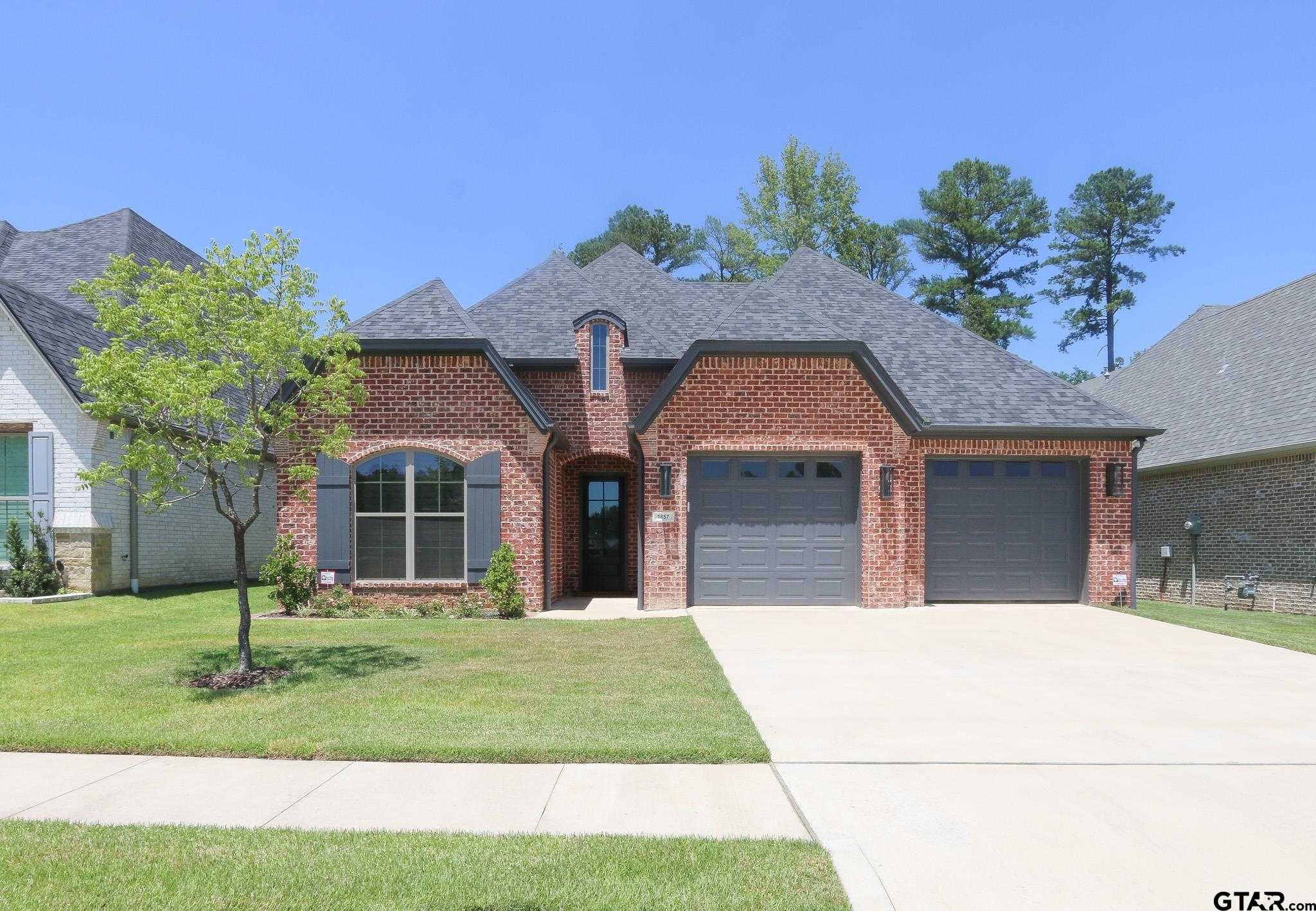 1657 Legacy Court Property Photo 1