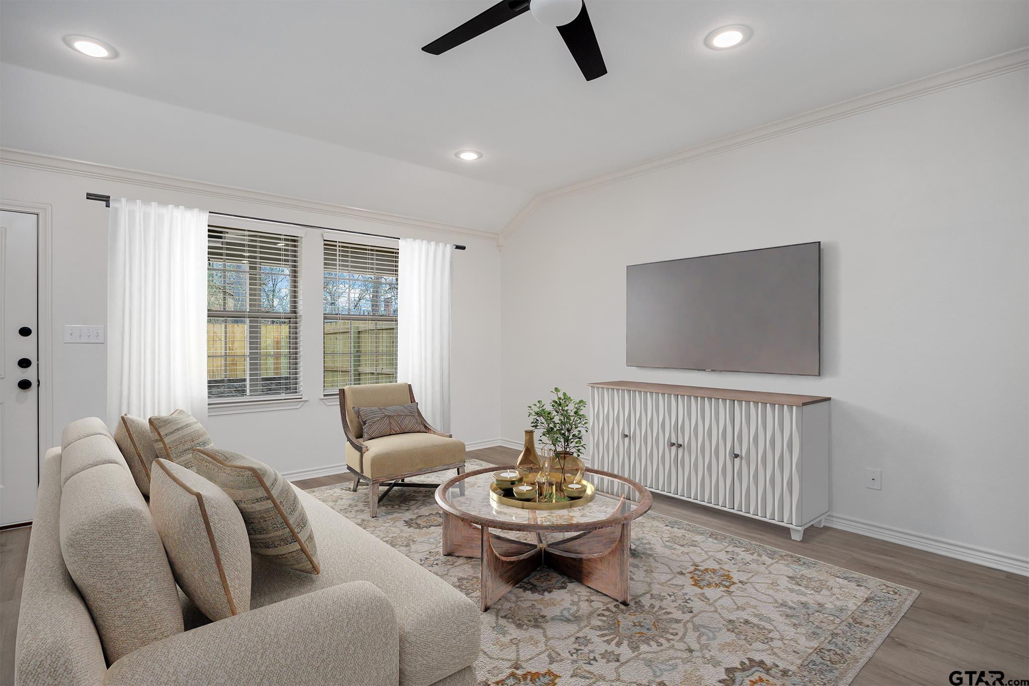 6808 Cr 1215 Property Photo 5