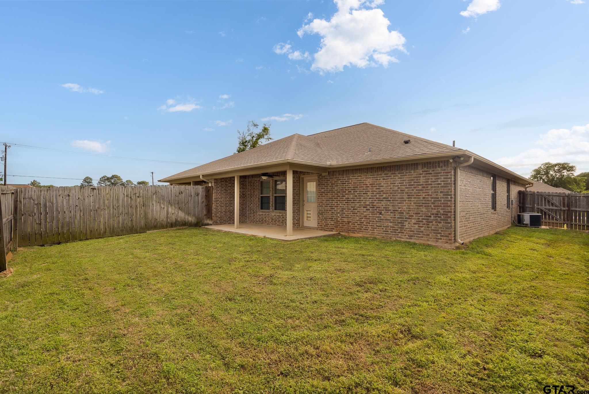 6808 Cr 1215 Property Photo 26